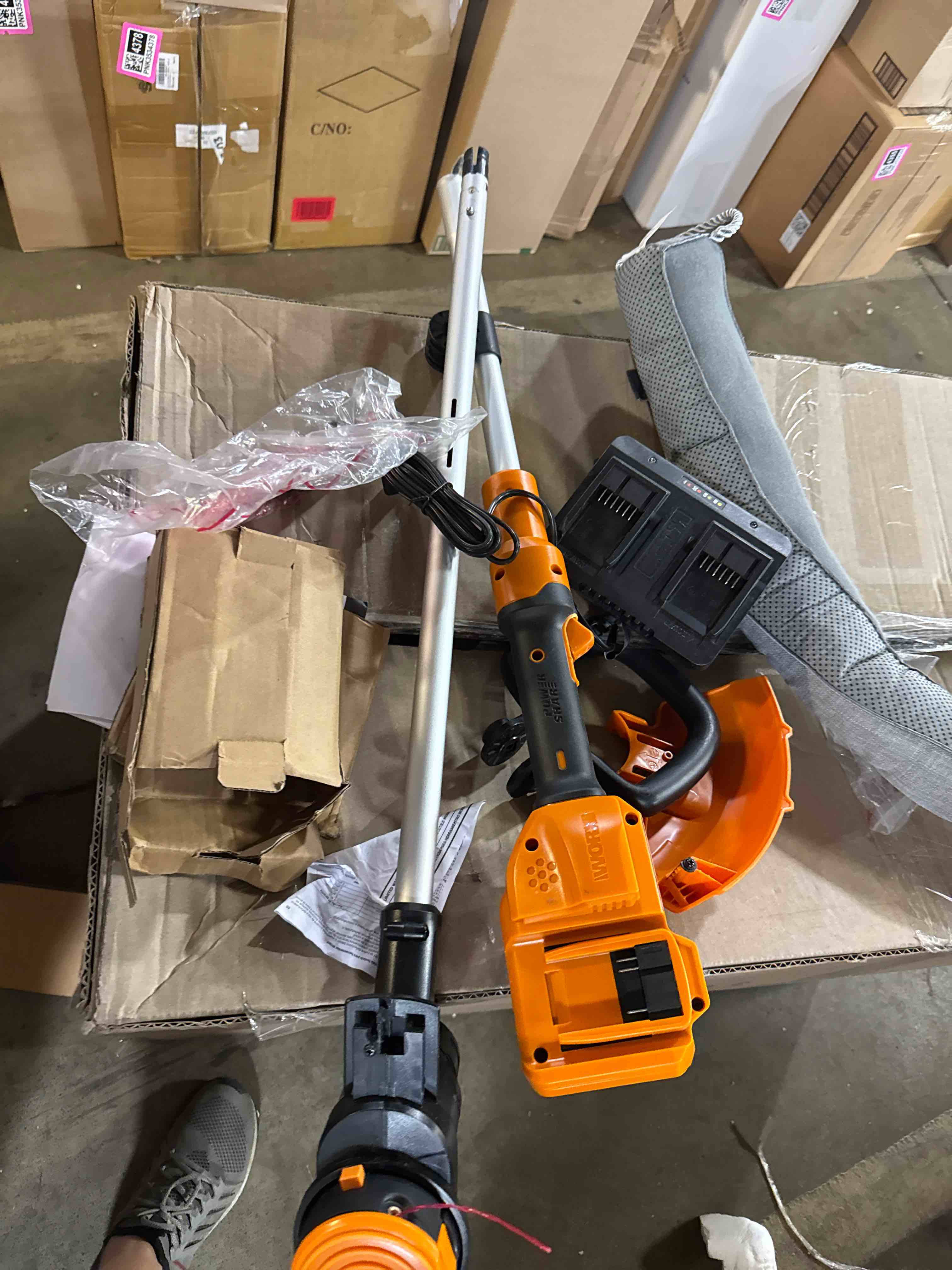 https://s3.amazonaws.com/lotting-images-prod/phillipi/GRA0364603_1755805249386.jpeg