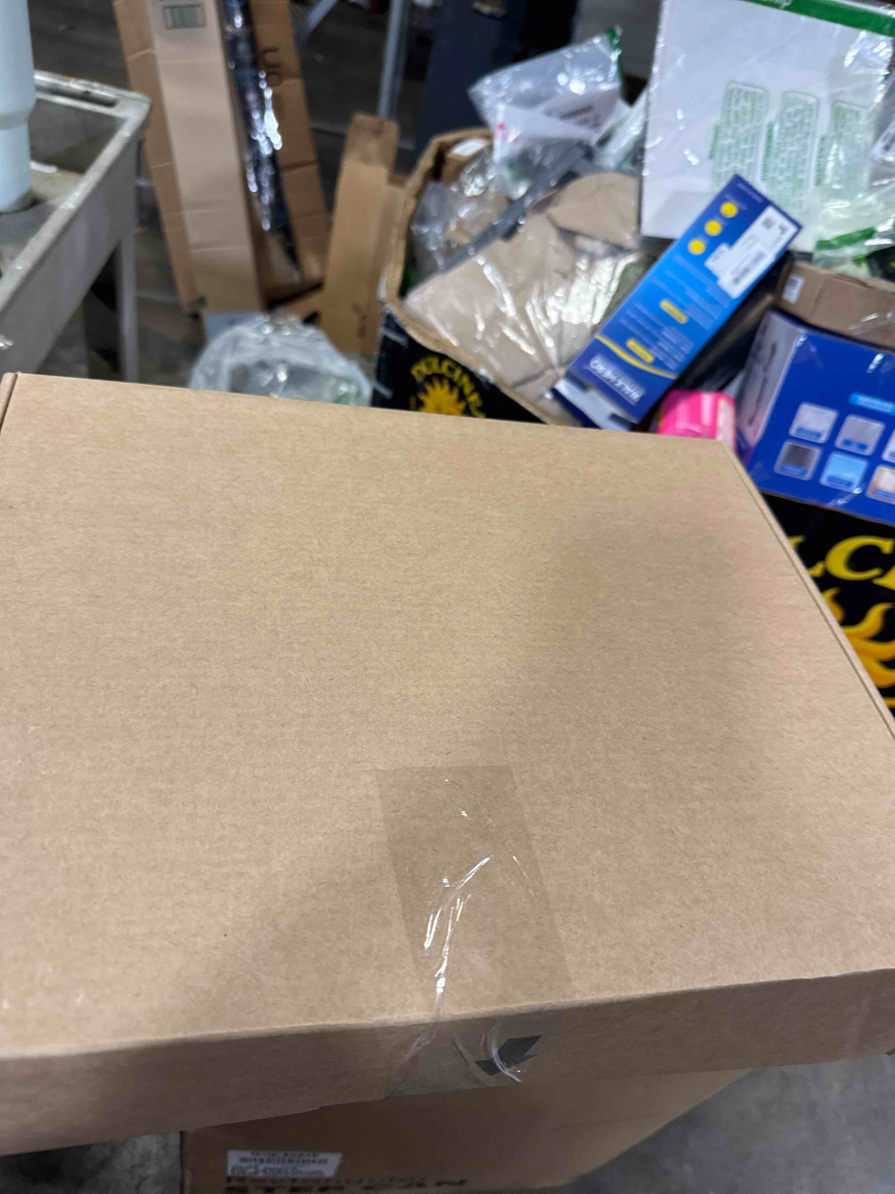 https://s3.amazonaws.com/lotting-images-prod/phillipi/GRA0364677_1755790564467.jpeg