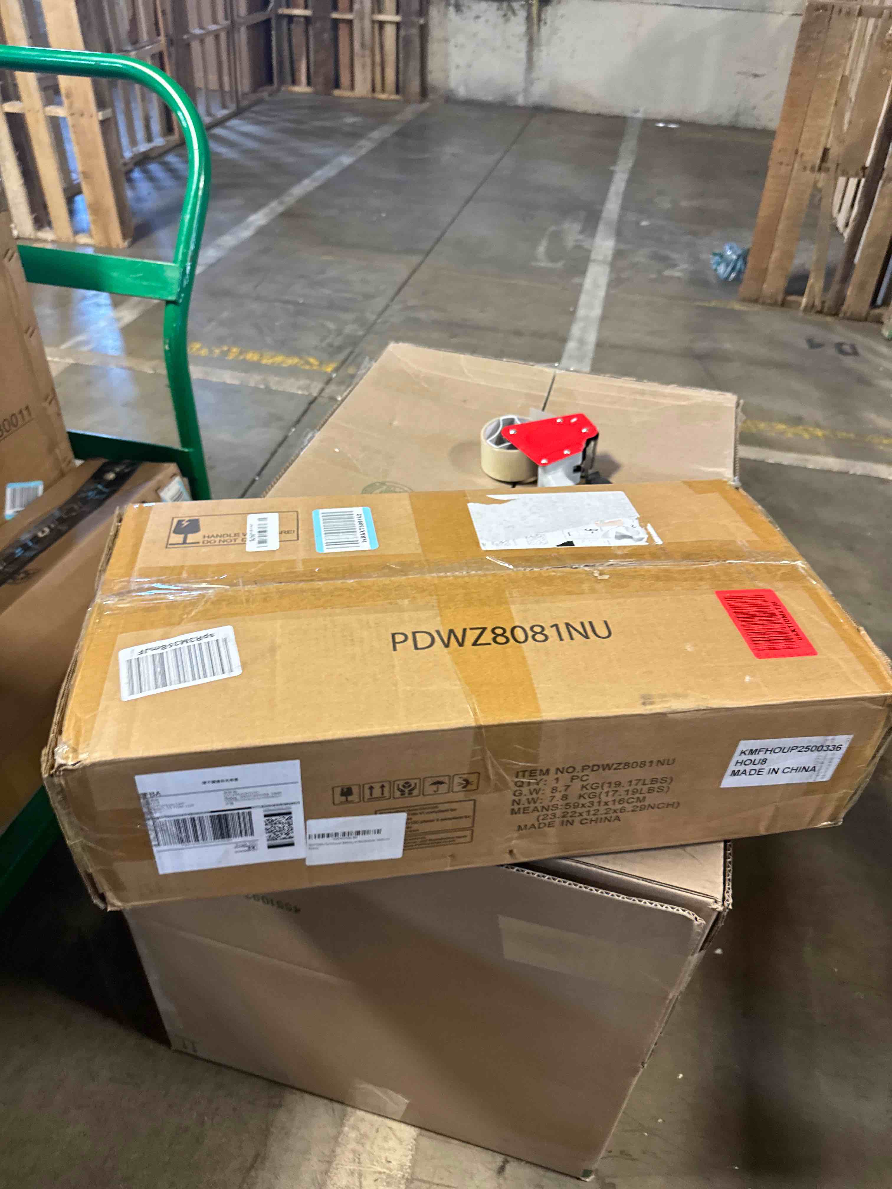 https://s3.amazonaws.com/lotting-images-prod/phillipi/GRA0364740_1755610624132.jpeg