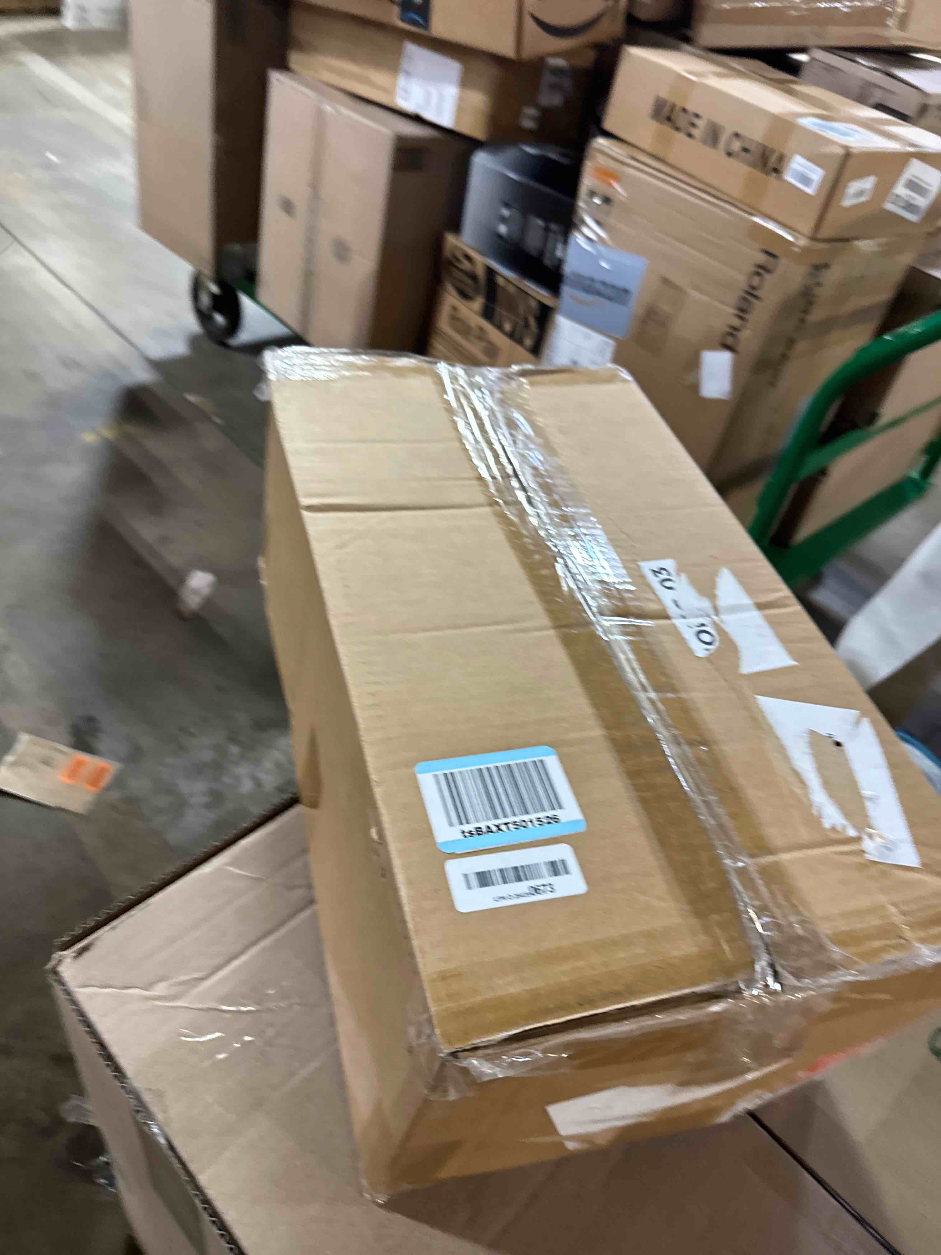 https://s3.amazonaws.com/lotting-images-prod/phillipi/GRA0364756_1755528204285.jpeg