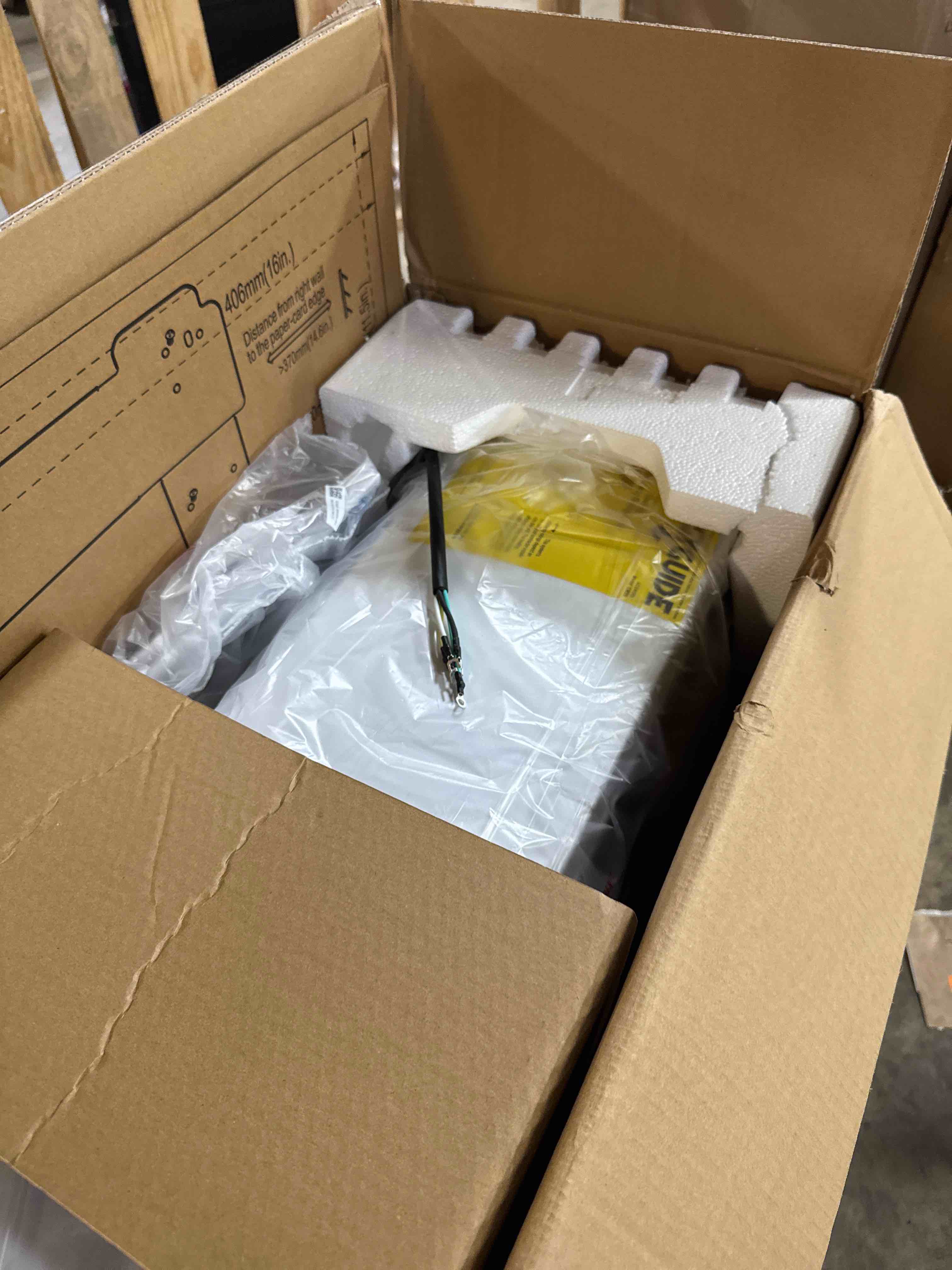 https://s3.amazonaws.com/lotting-images-prod/phillipi/GRA0364757_1755527414842.jpeg