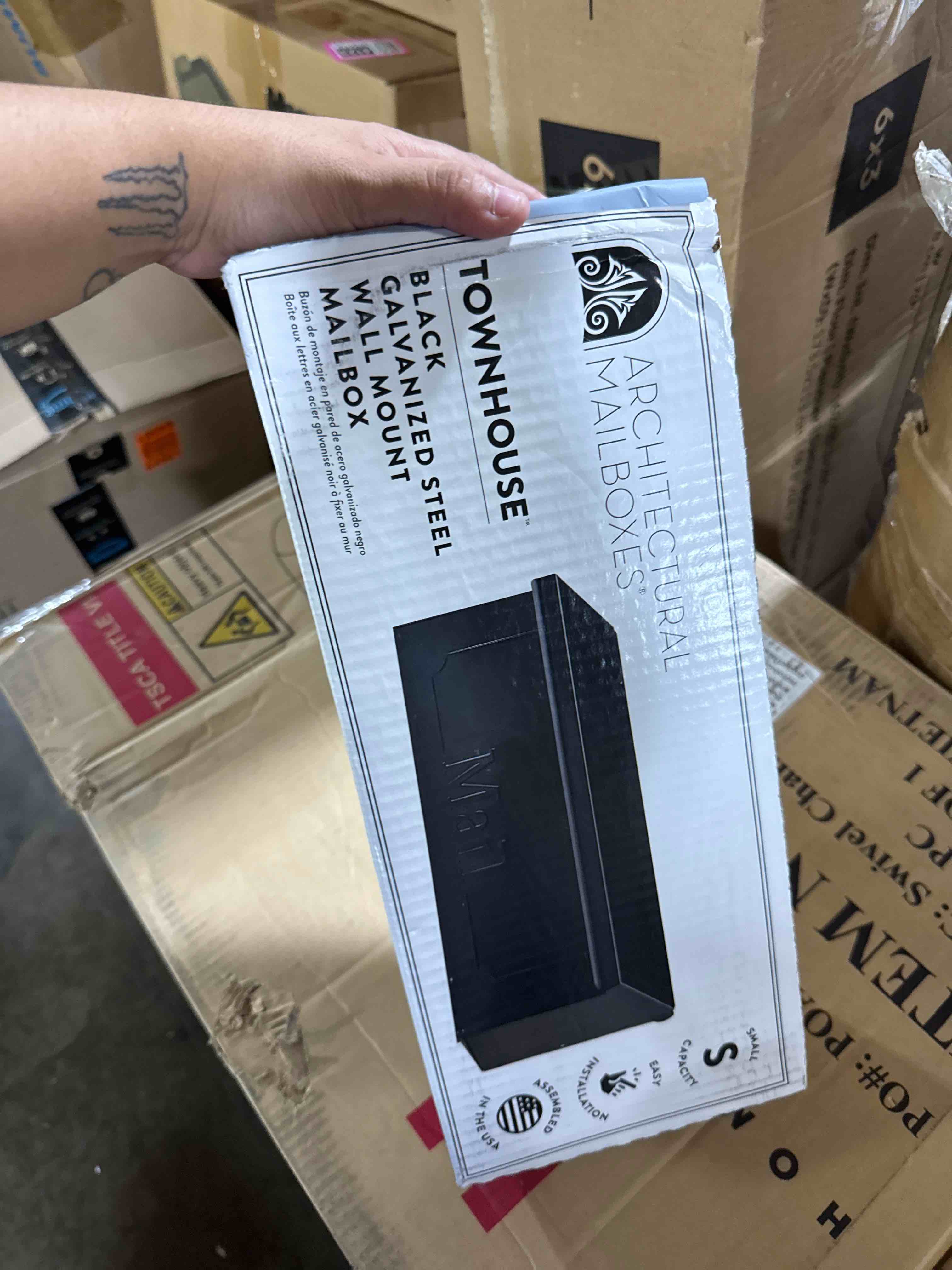 https://s3.amazonaws.com/lotting-images-prod/phillipi/GRA0364897_1755179493432.jpeg