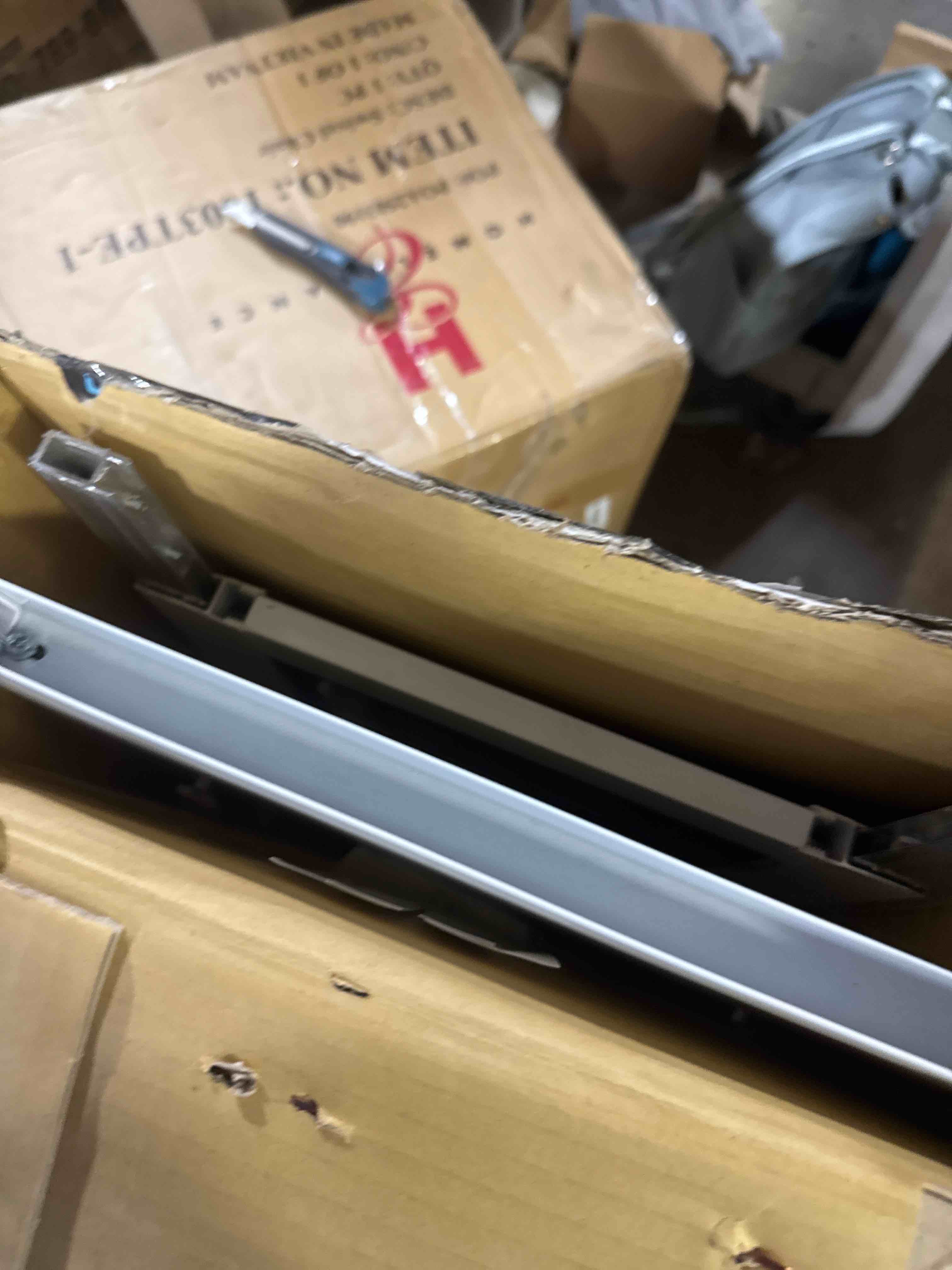 https://s3.amazonaws.com/lotting-images-prod/phillipi/GRA0364934_1755110533582.jpeg
