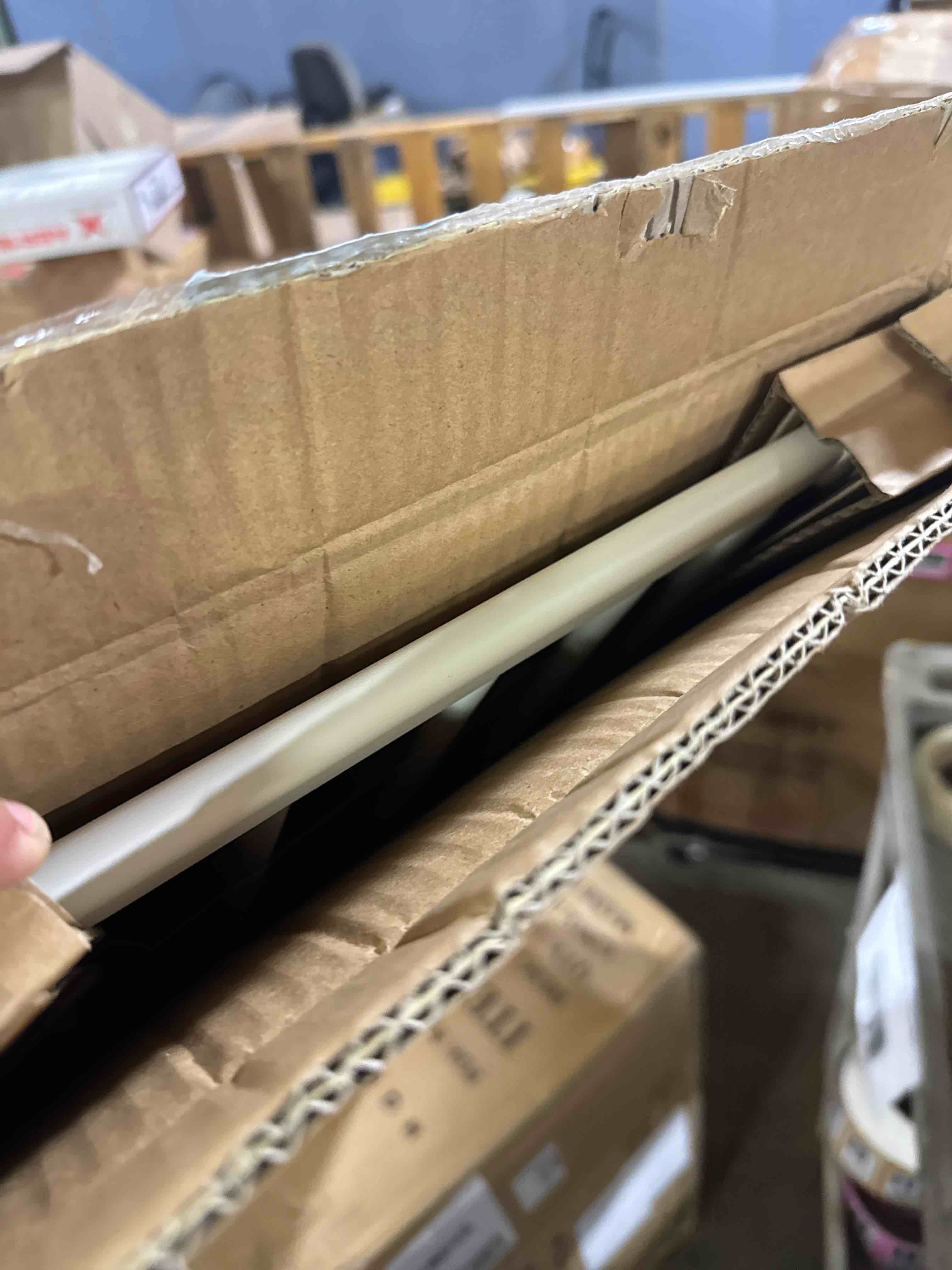 https://s3.amazonaws.com/lotting-images-prod/phillipi/GRA0364948_1755108275362.jpeg