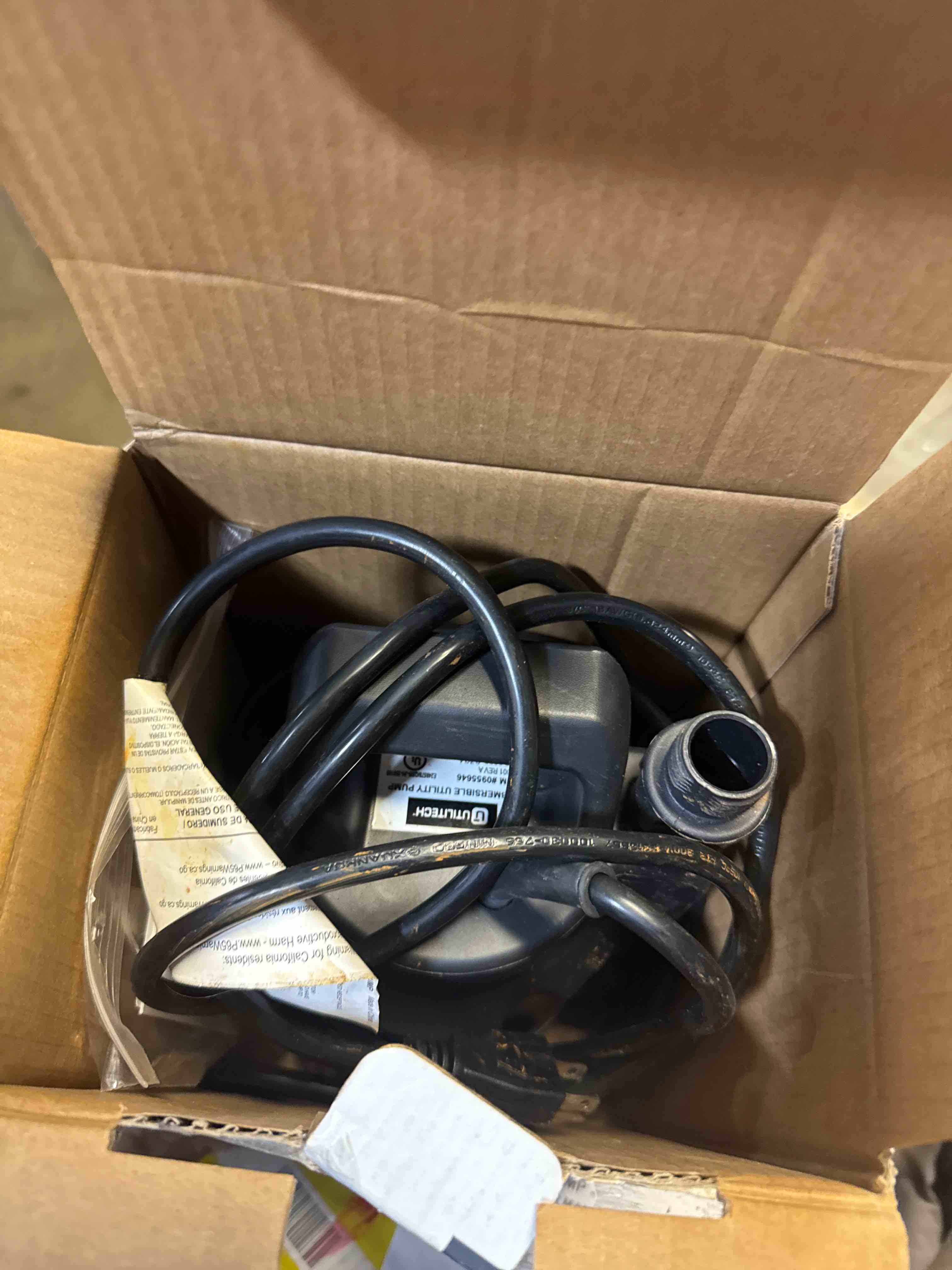 https://s3.amazonaws.com/lotting-images-prod/phillipi/GRA0365016_1754424557406.jpeg