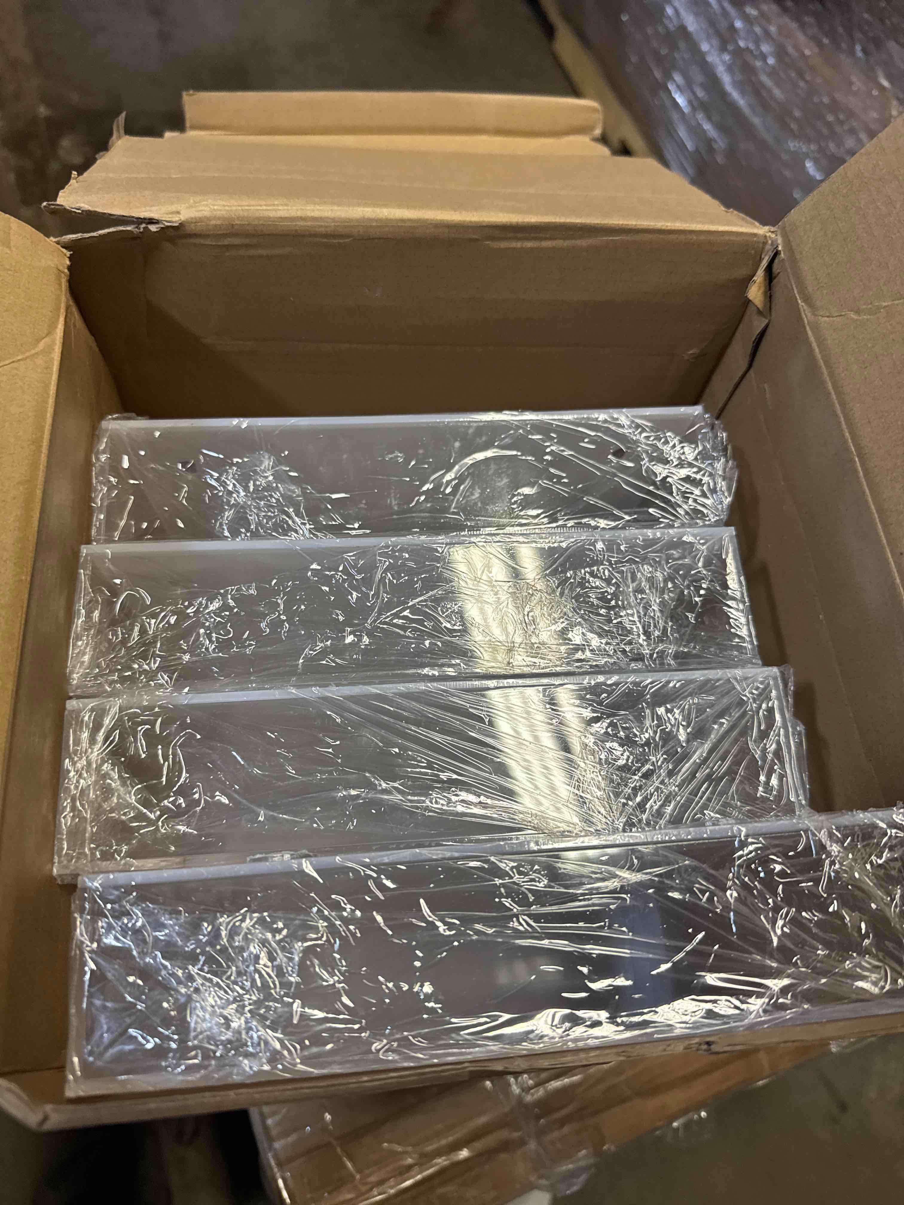 https://s3.amazonaws.com/lotting-images-prod/phillipi/GRA0365032_1754421826417.jpeg