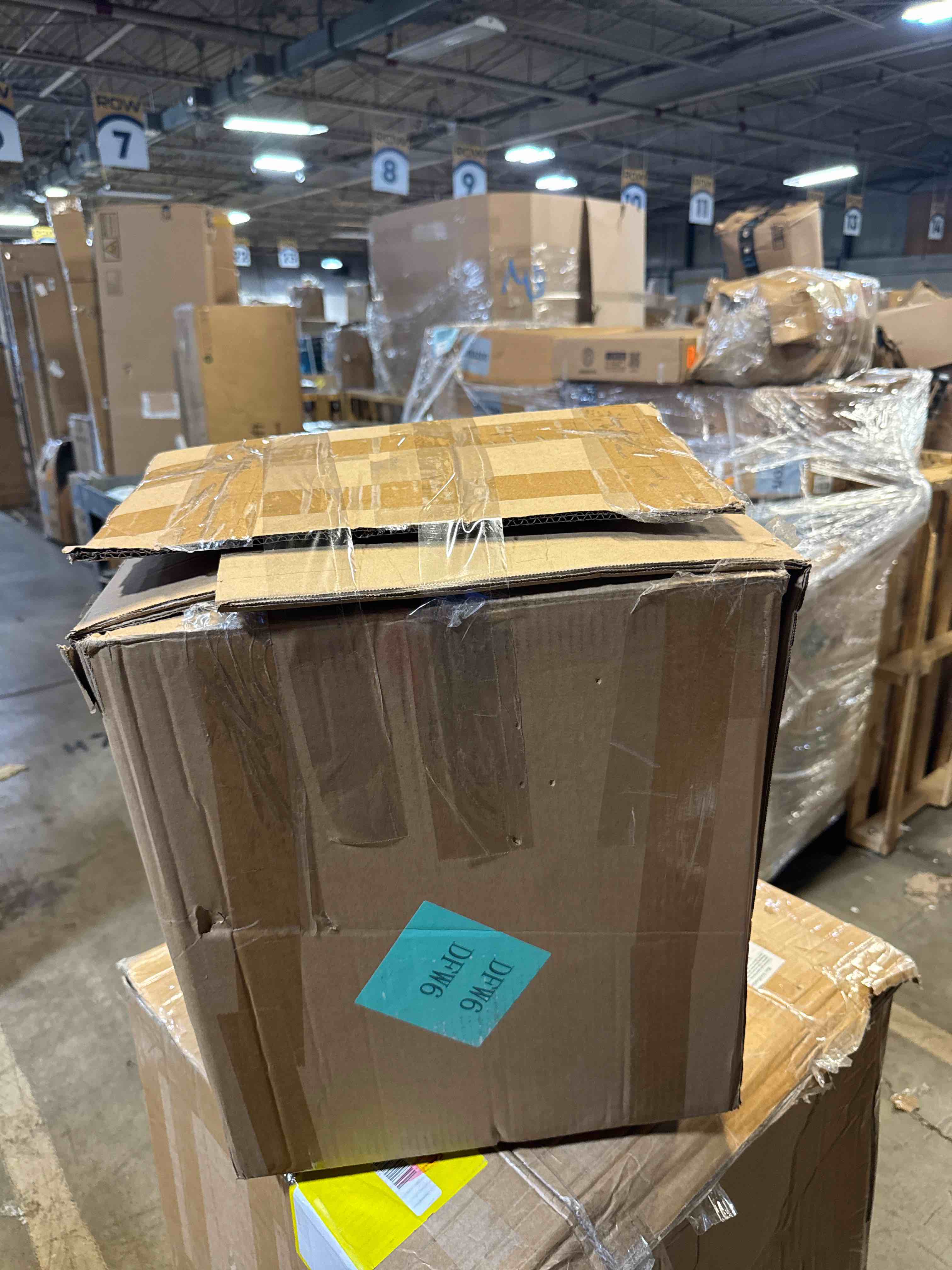https://s3.amazonaws.com/lotting-images-prod/phillipi/GRA0365036_1754421285417.jpeg