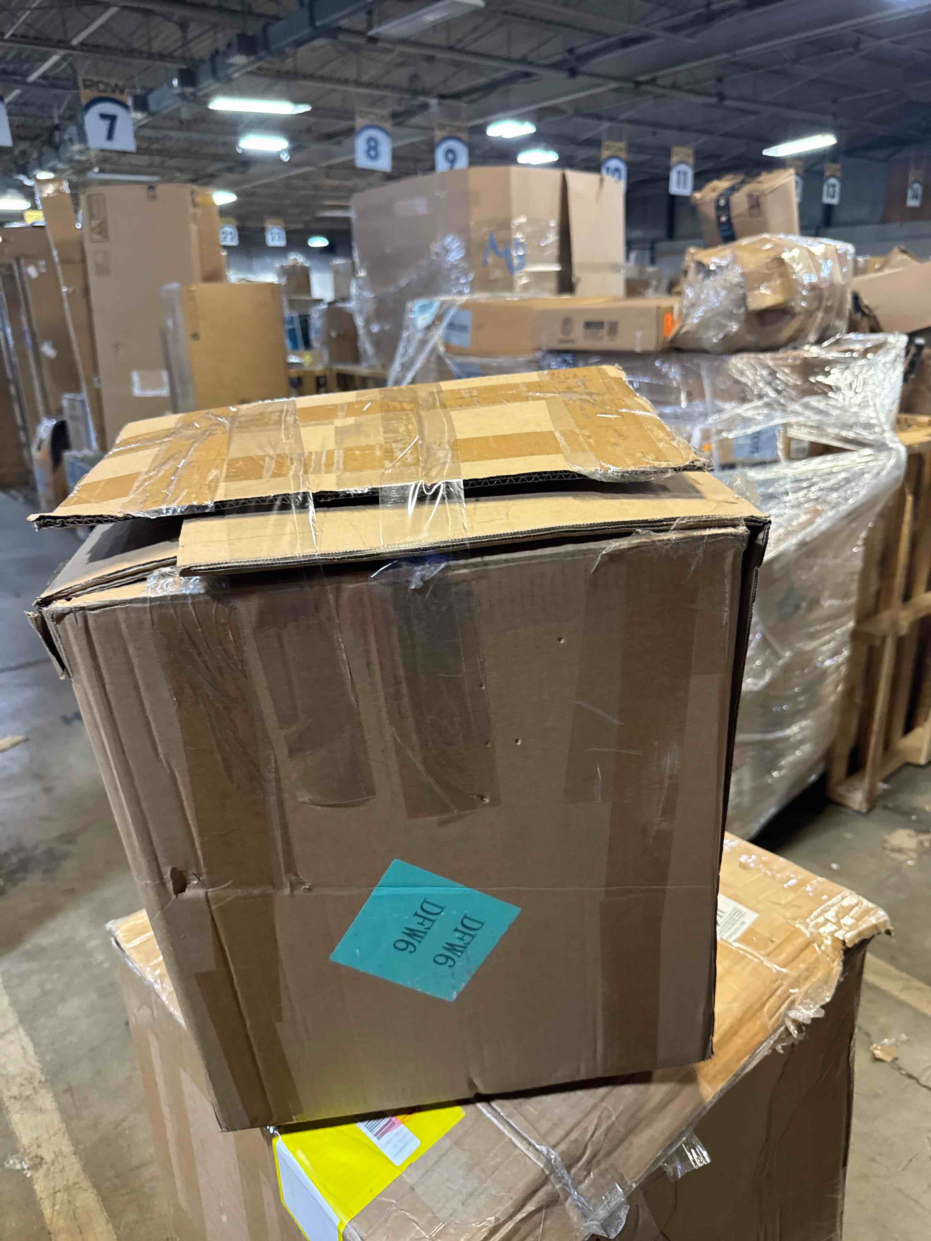 https://s3.amazonaws.com/lotting-images-prod/phillipi/GRA0365036_1754421286290.jpeg