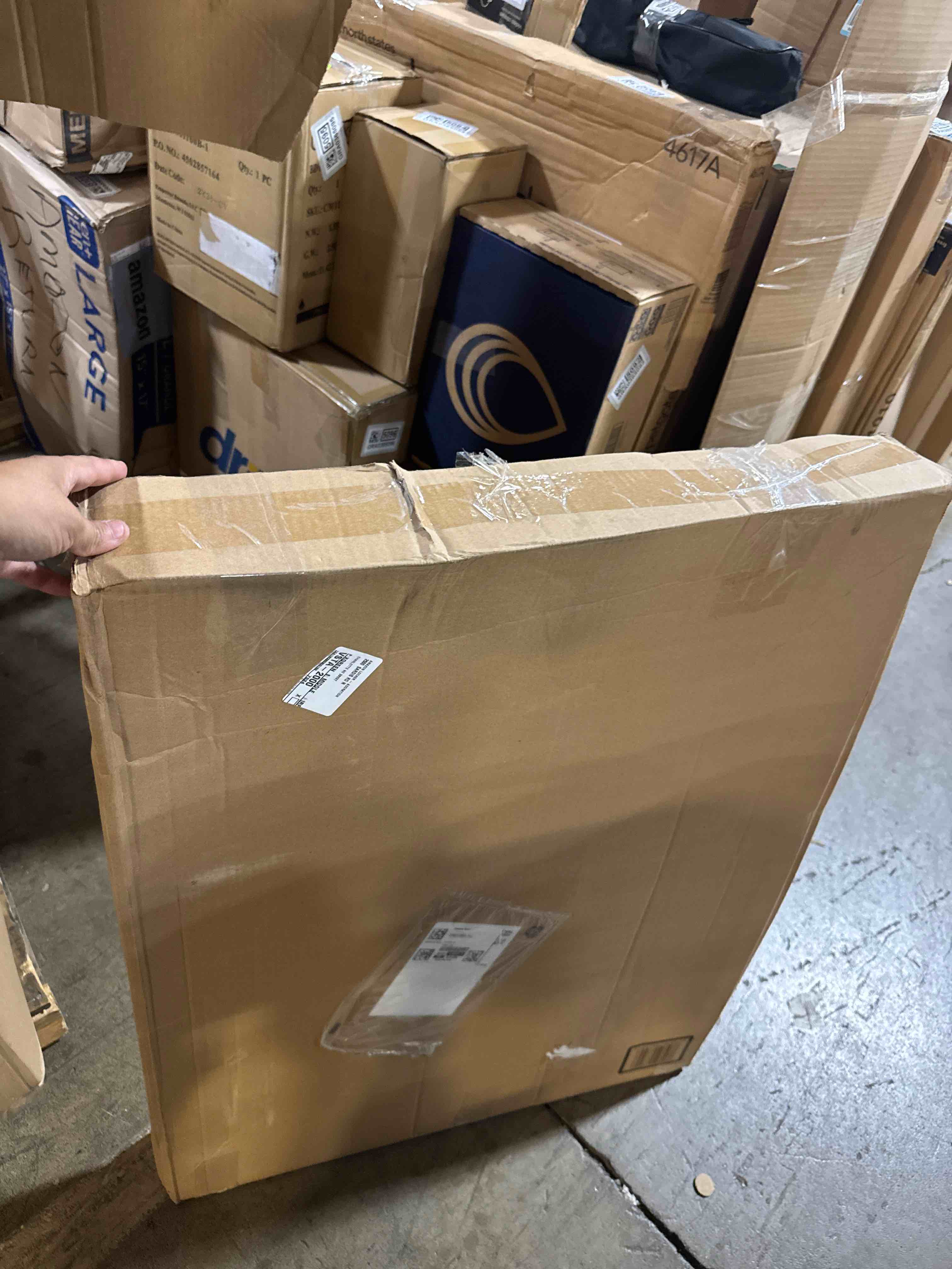 https://s3.amazonaws.com/lotting-images-prod/phillipi/GRA0365091_1754325858380.jpeg