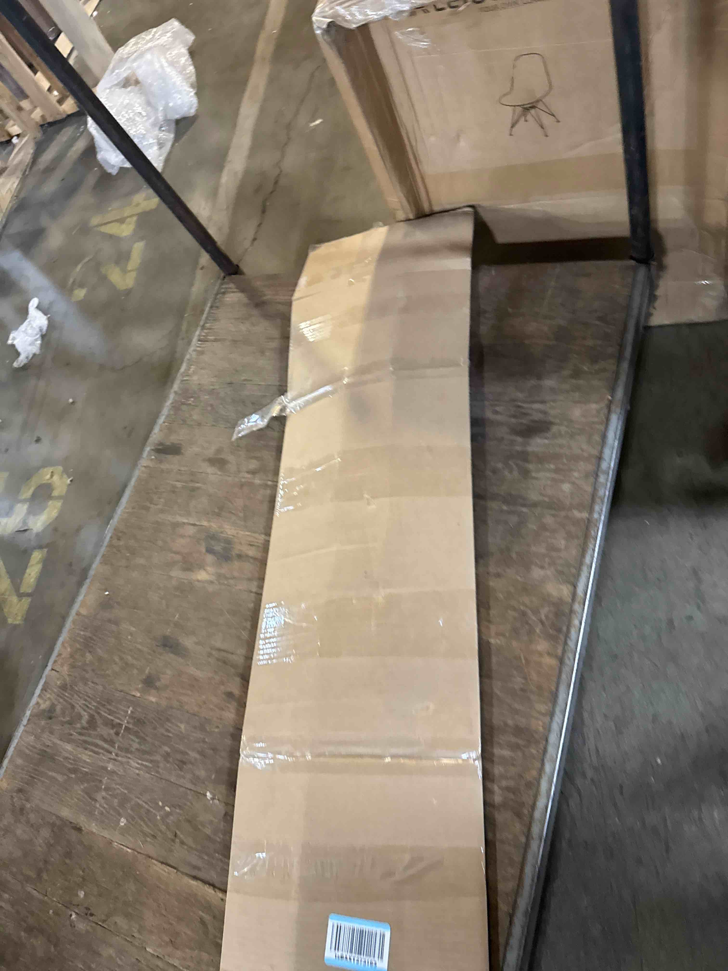 https://s3.amazonaws.com/lotting-images-prod/phillipi/GRA0365102_1754324070556.jpeg