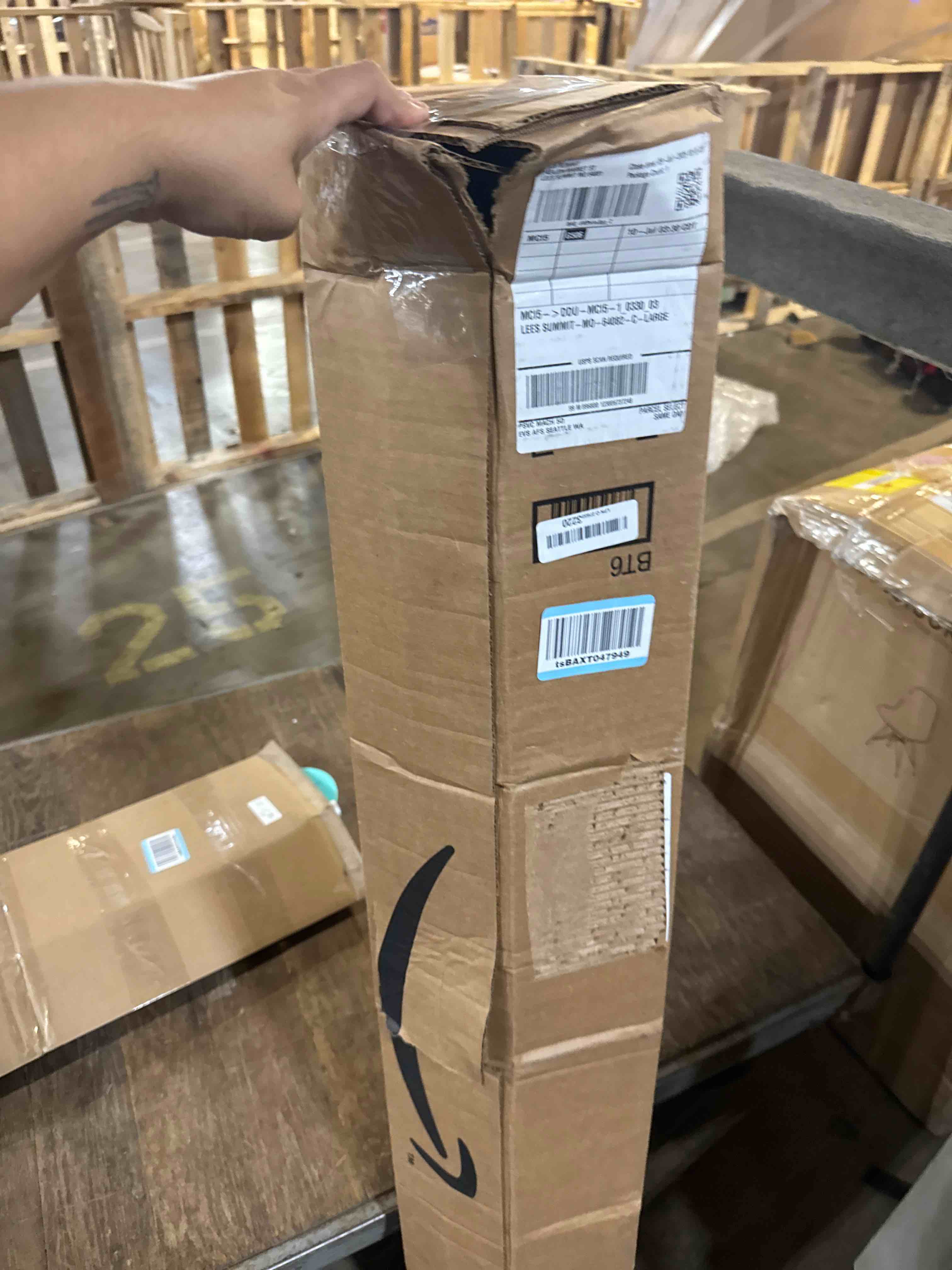 https://s3.amazonaws.com/lotting-images-prod/phillipi/GRA0365103_1754323850810.jpeg