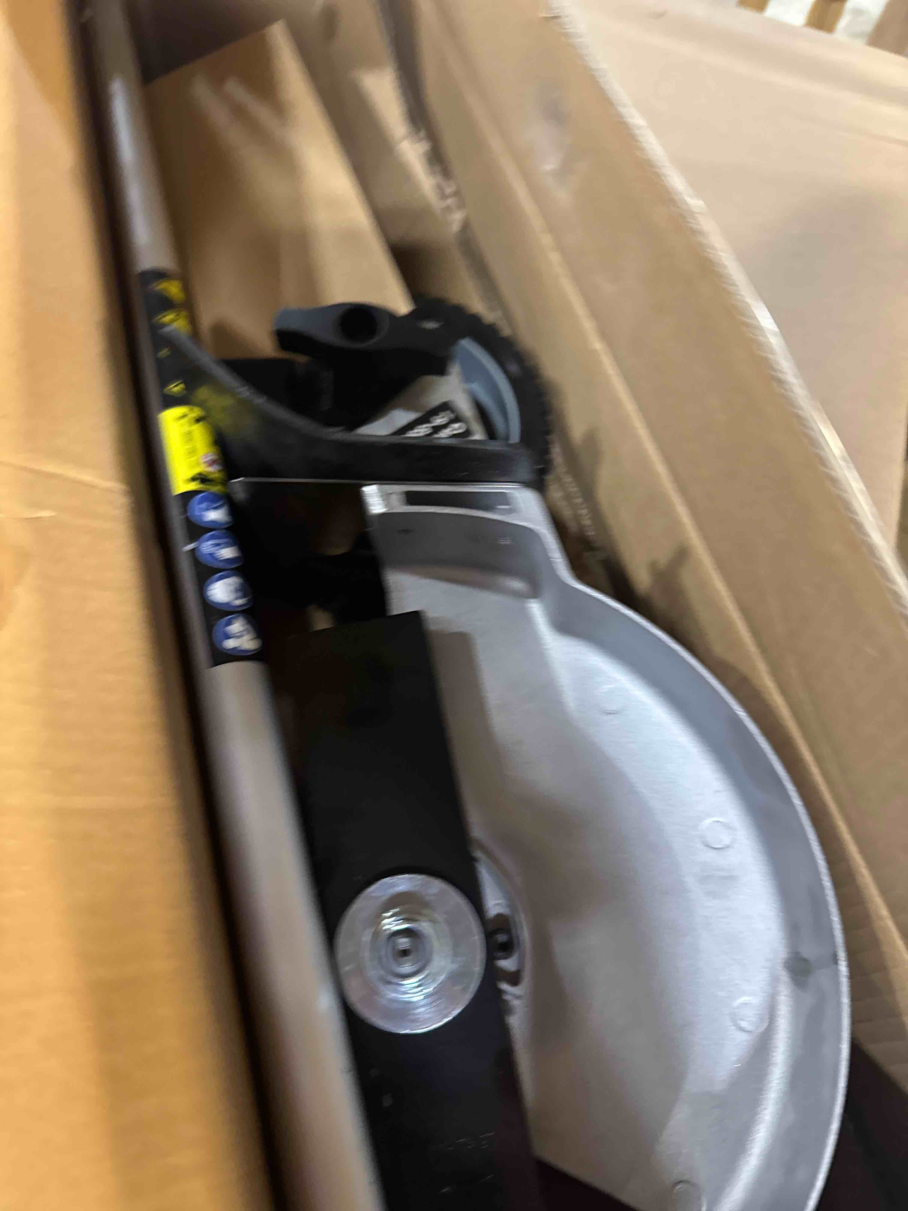 https://s3.amazonaws.com/lotting-images-prod/phillipi/GRA0365108_1754322972463.jpeg