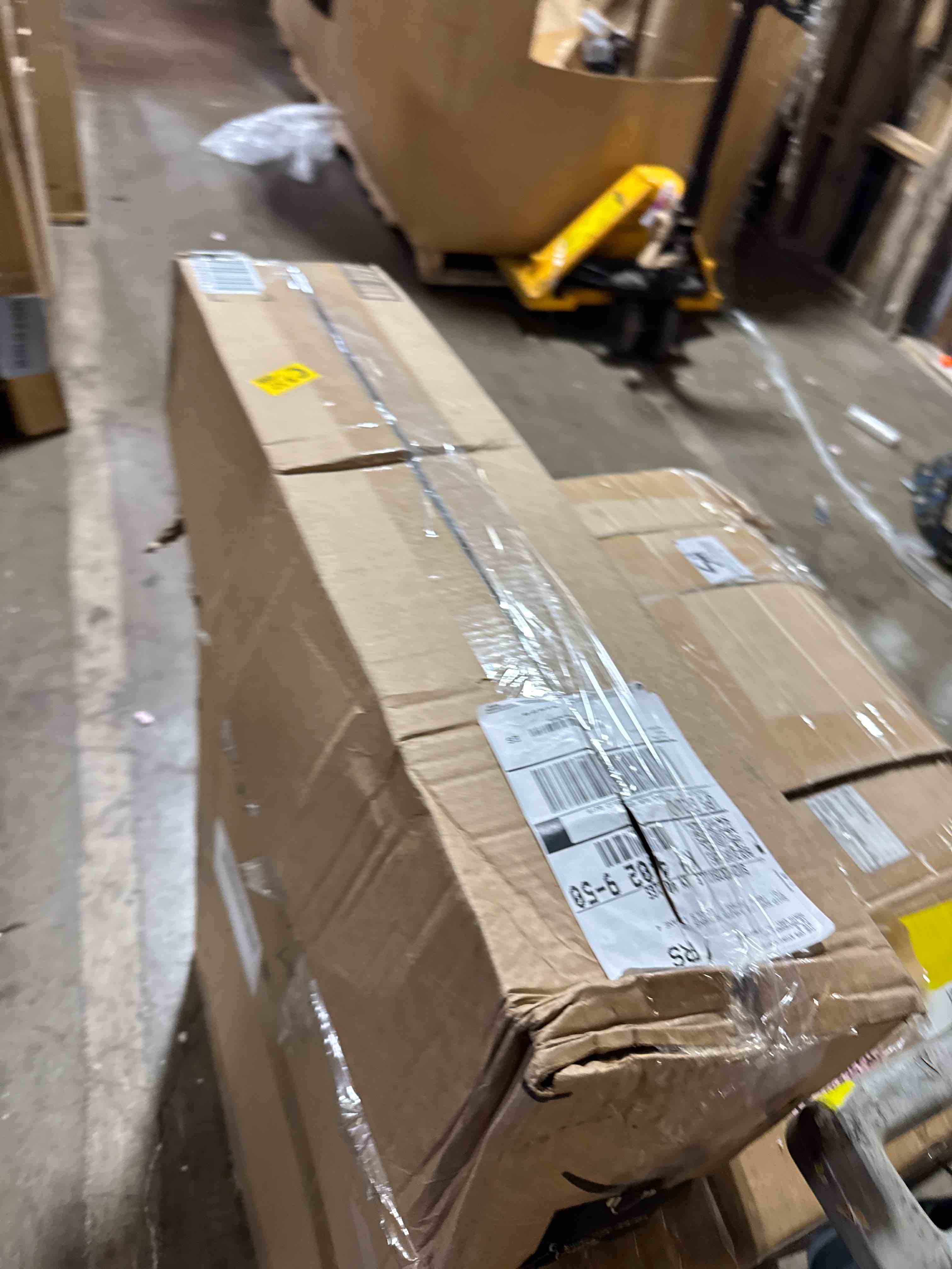 https://s3.amazonaws.com/lotting-images-prod/phillipi/GRA0365130_1754319469010.jpeg