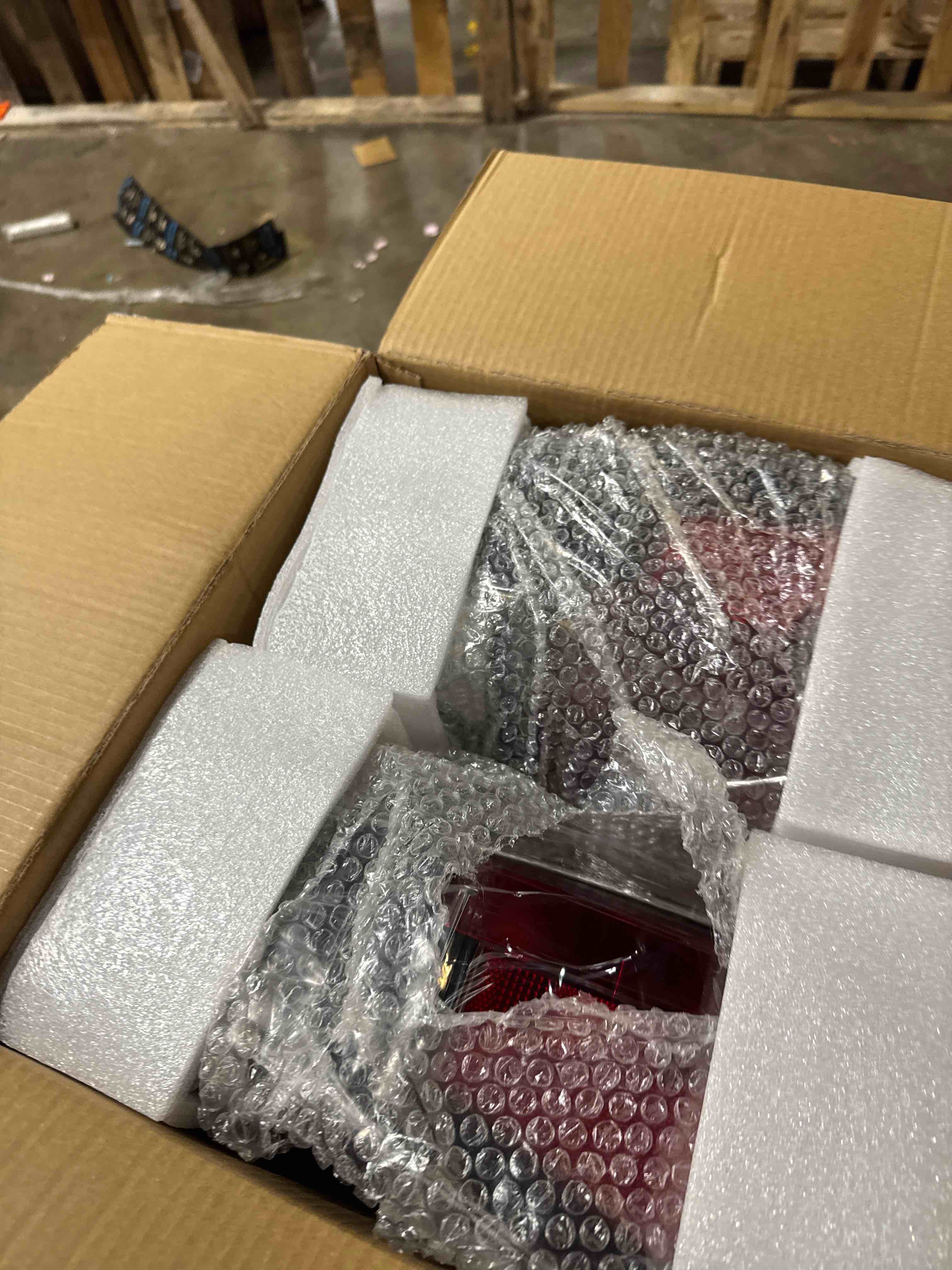 https://s3.amazonaws.com/lotting-images-prod/phillipi/GRA0365131_1754319300553.jpeg