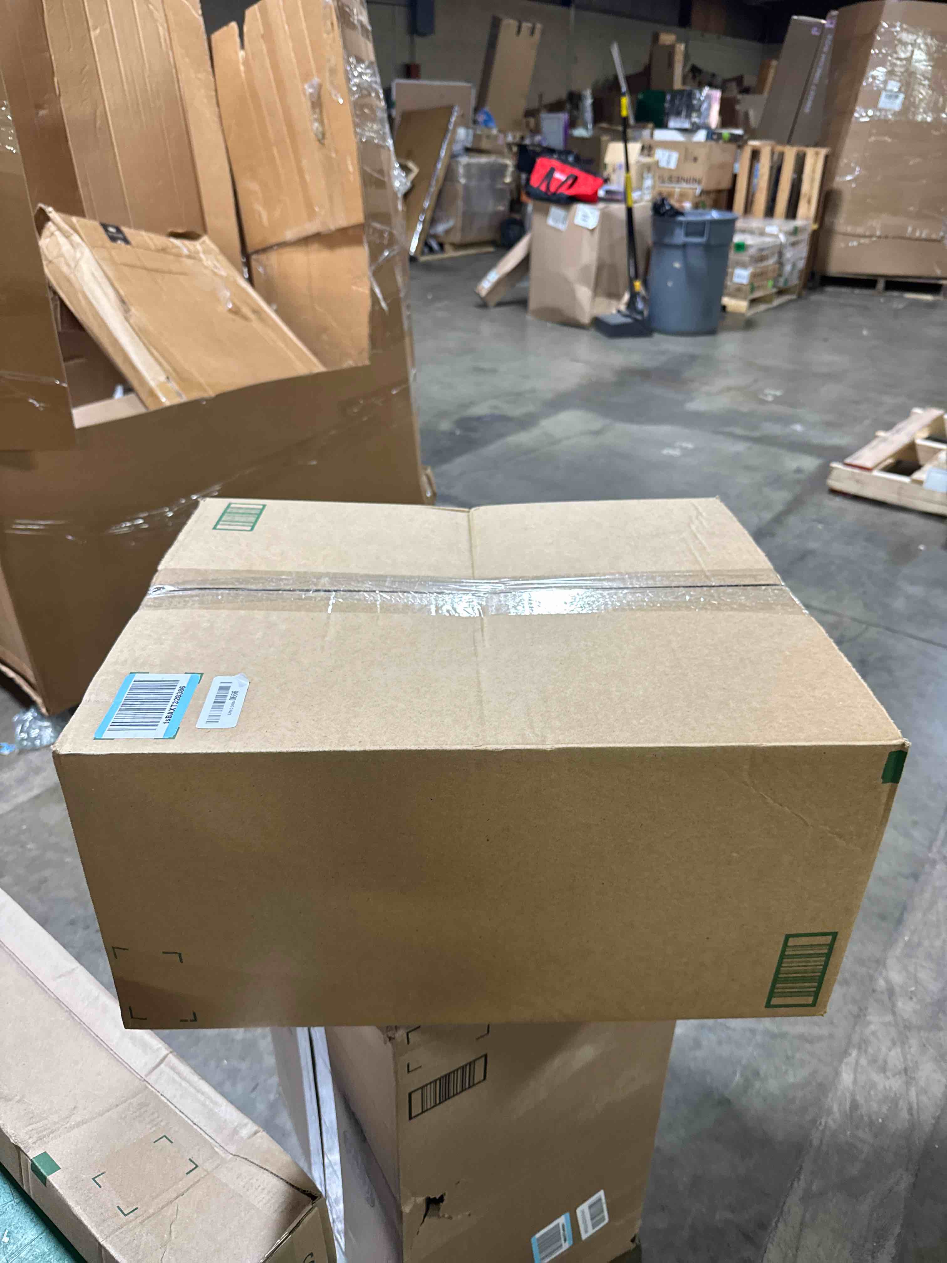 https://s3.amazonaws.com/lotting-images-prod/phillipi/GRA0365187_1753883771033.jpeg
