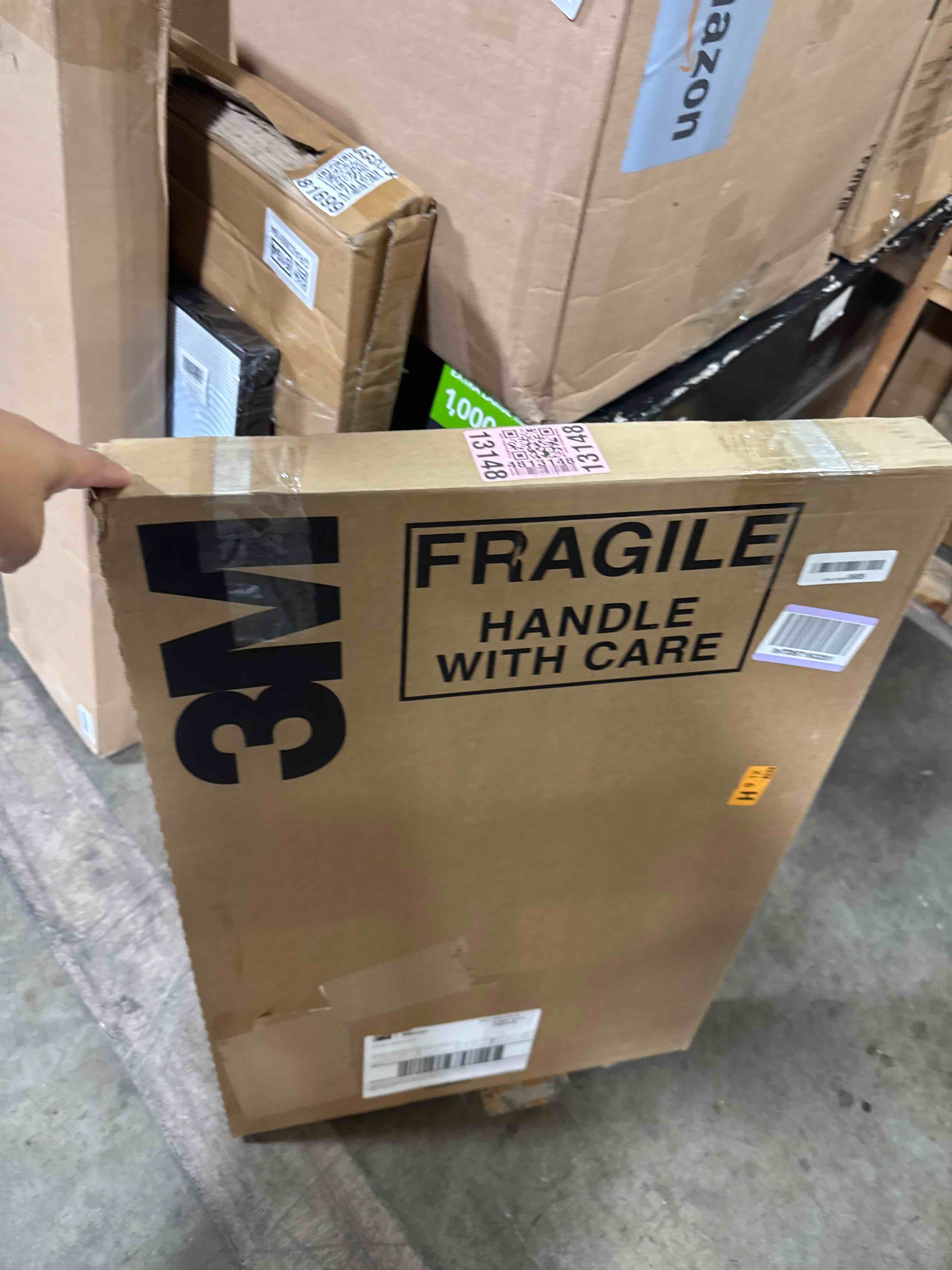 https://s3.amazonaws.com/lotting-images-prod/phillipi/GRA0365191_1753882975019.jpeg