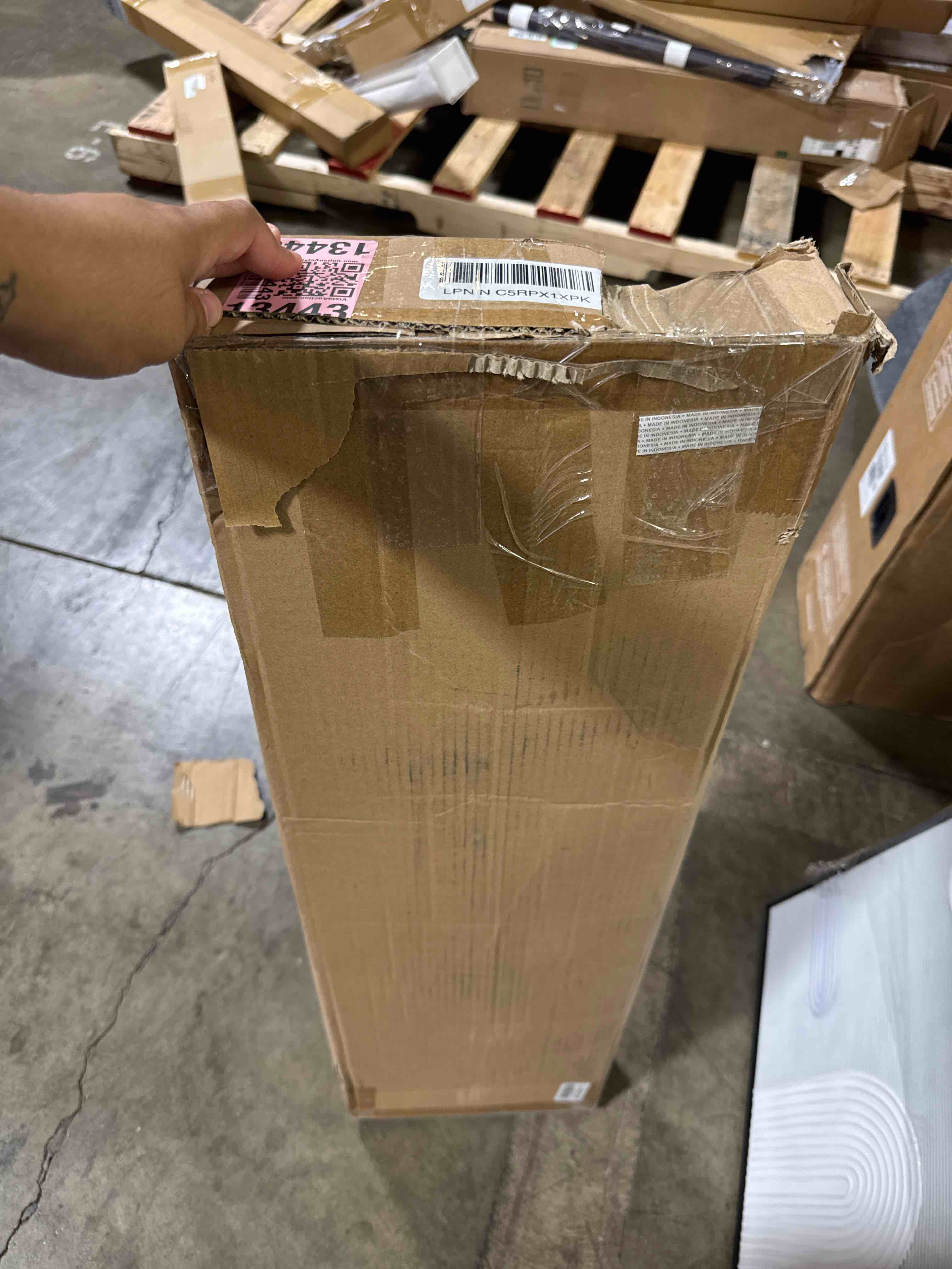 https://s3.amazonaws.com/lotting-images-prod/phillipi/GRA0365192_1753882884945.jpeg