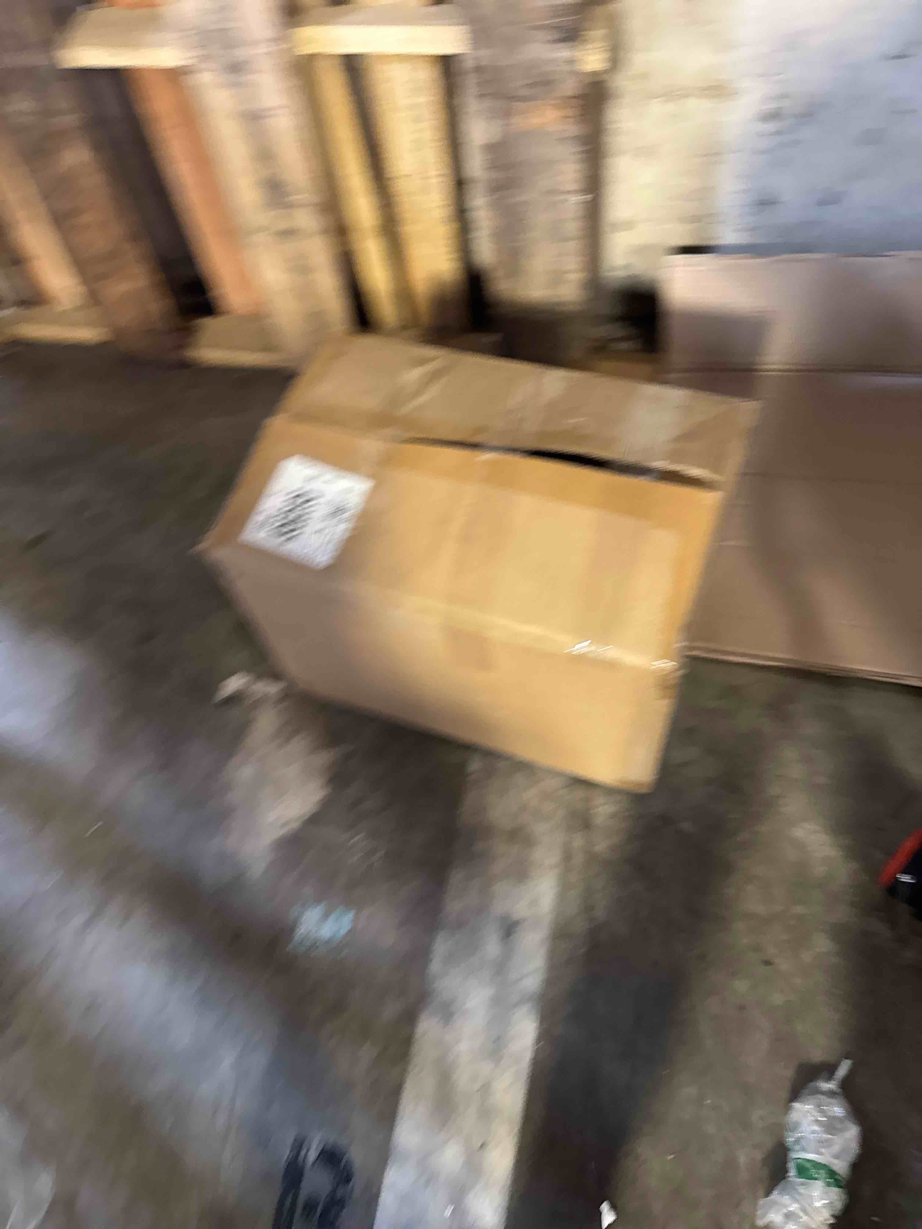 https://s3.amazonaws.com/lotting-images-prod/phillipi/GRA0365209_1753733171916.jpeg