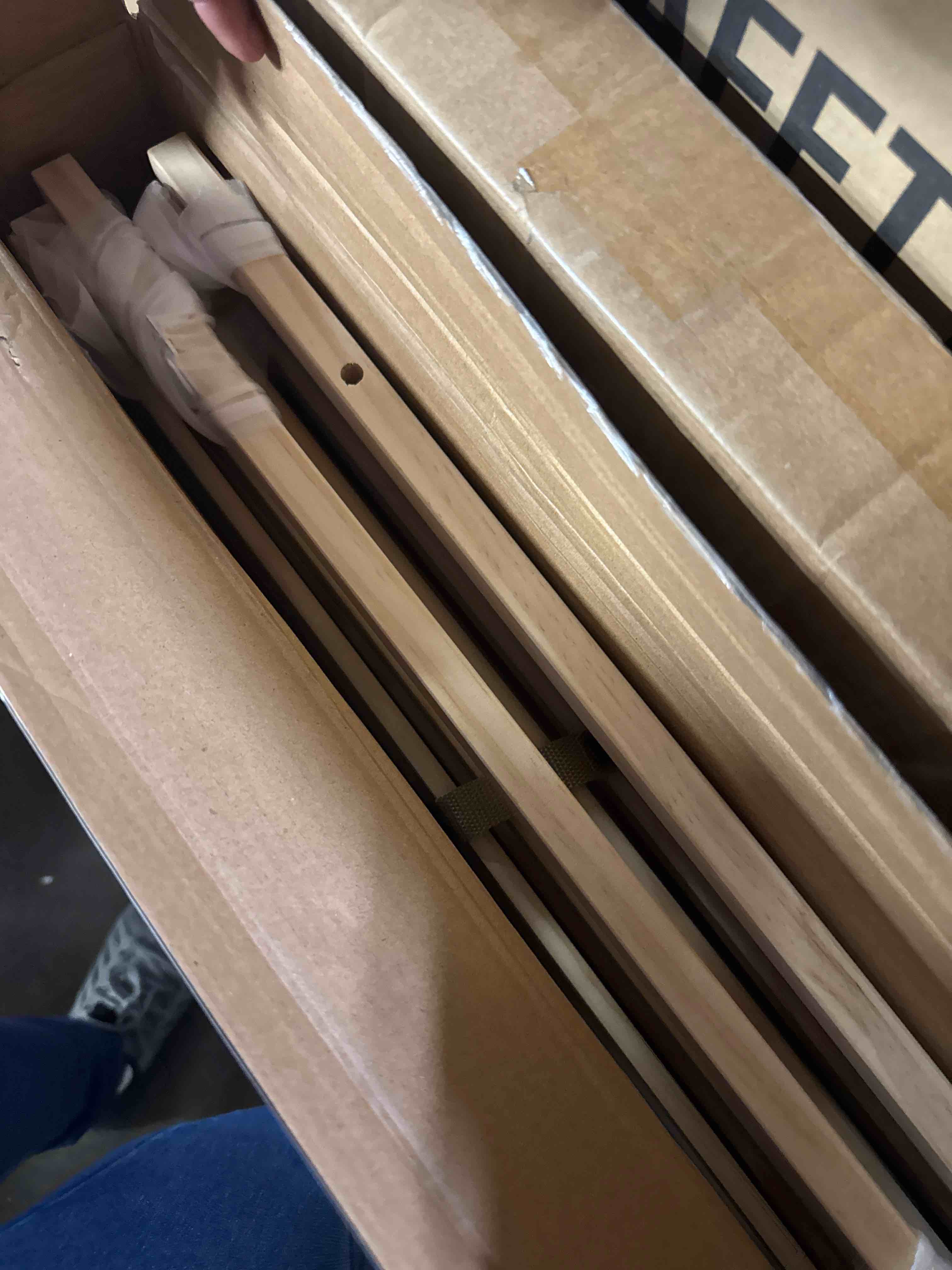 https://s3.amazonaws.com/lotting-images-prod/phillipi/GRA0365307_1753706992300.jpeg