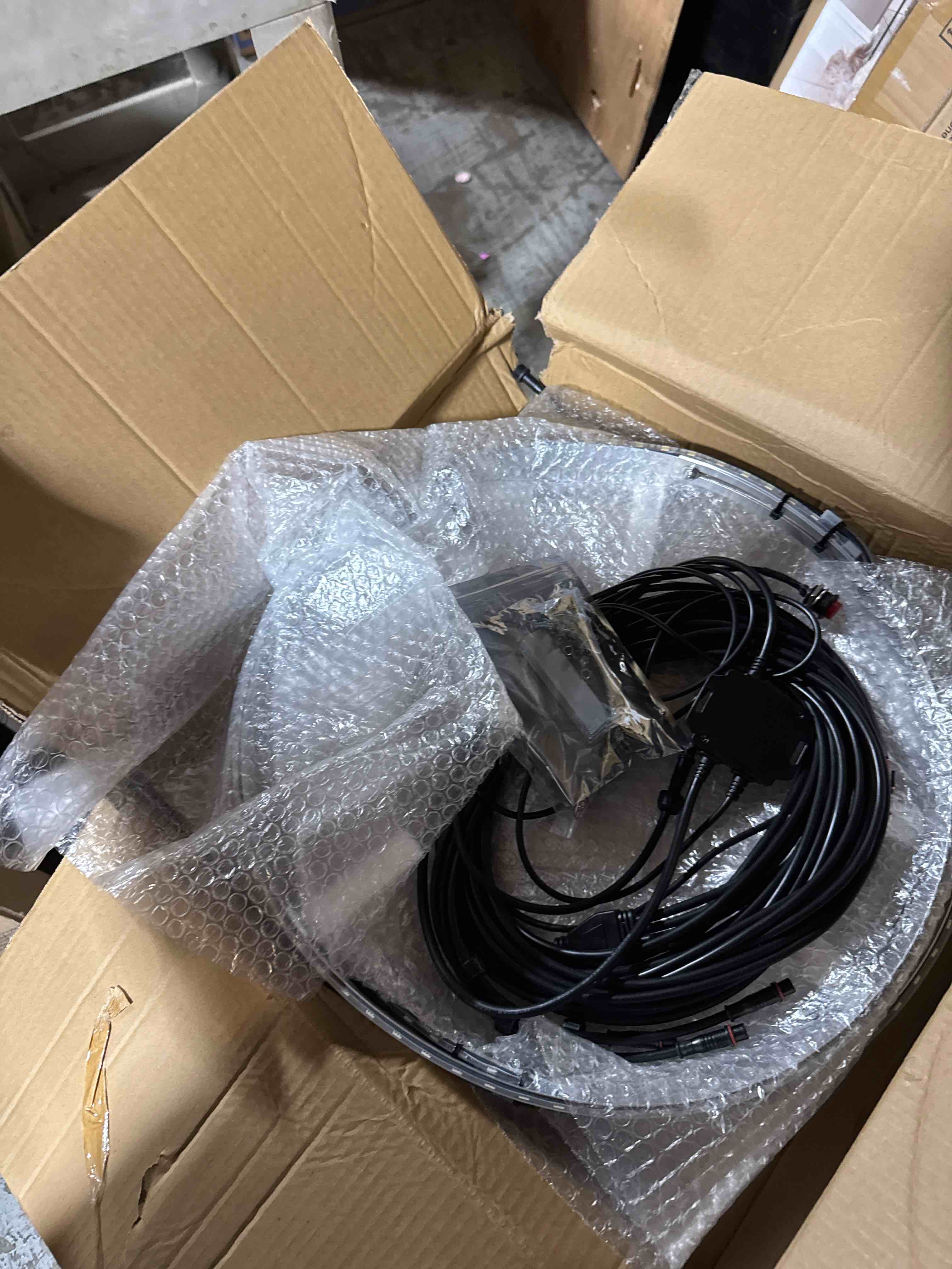 https://s3.amazonaws.com/lotting-images-prod/phillipi/GRA0365311_1752772725164.jpeg