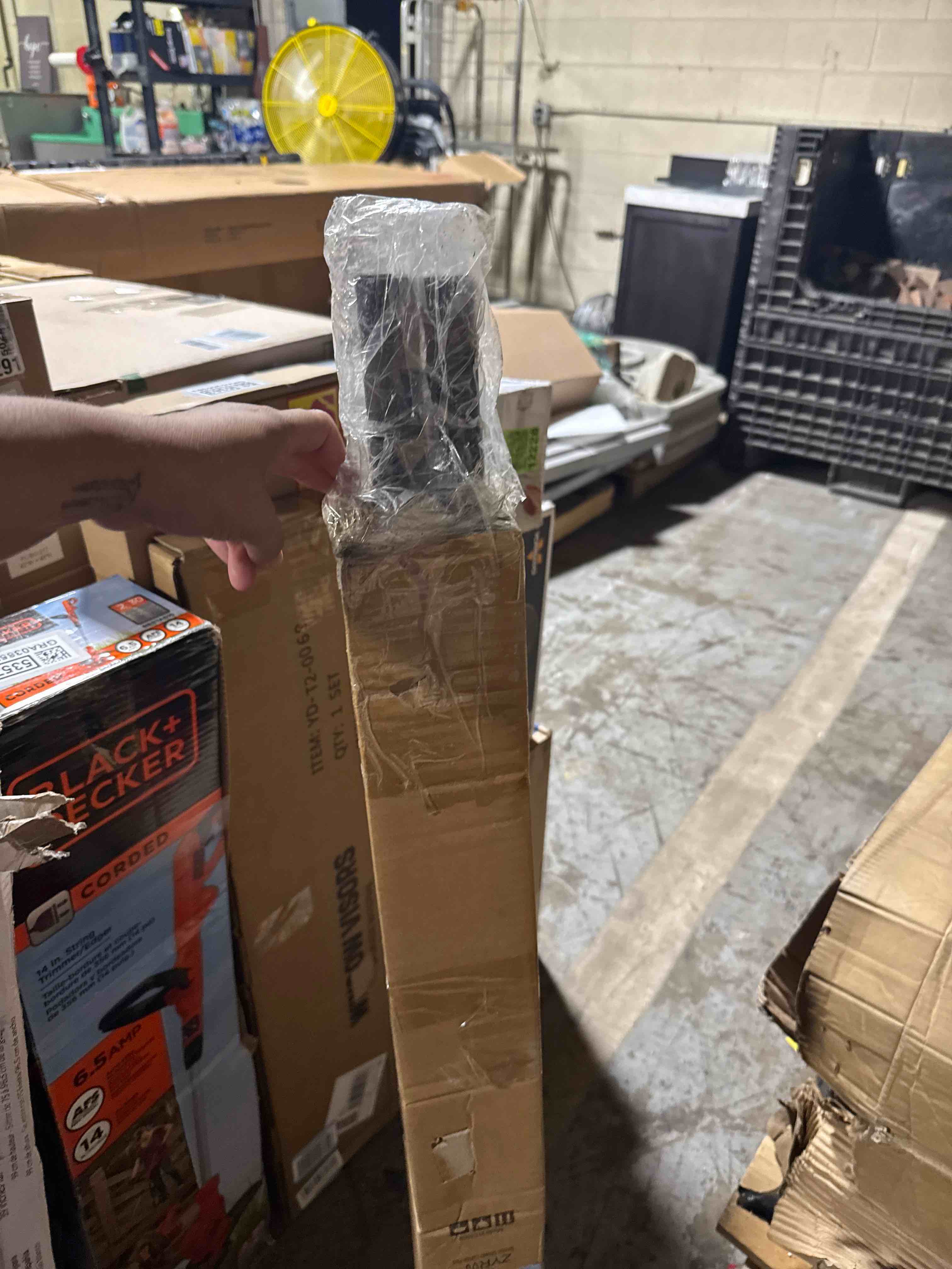 https://s3.amazonaws.com/lotting-images-prod/phillipi/GRA0365350_1752766823874.jpeg