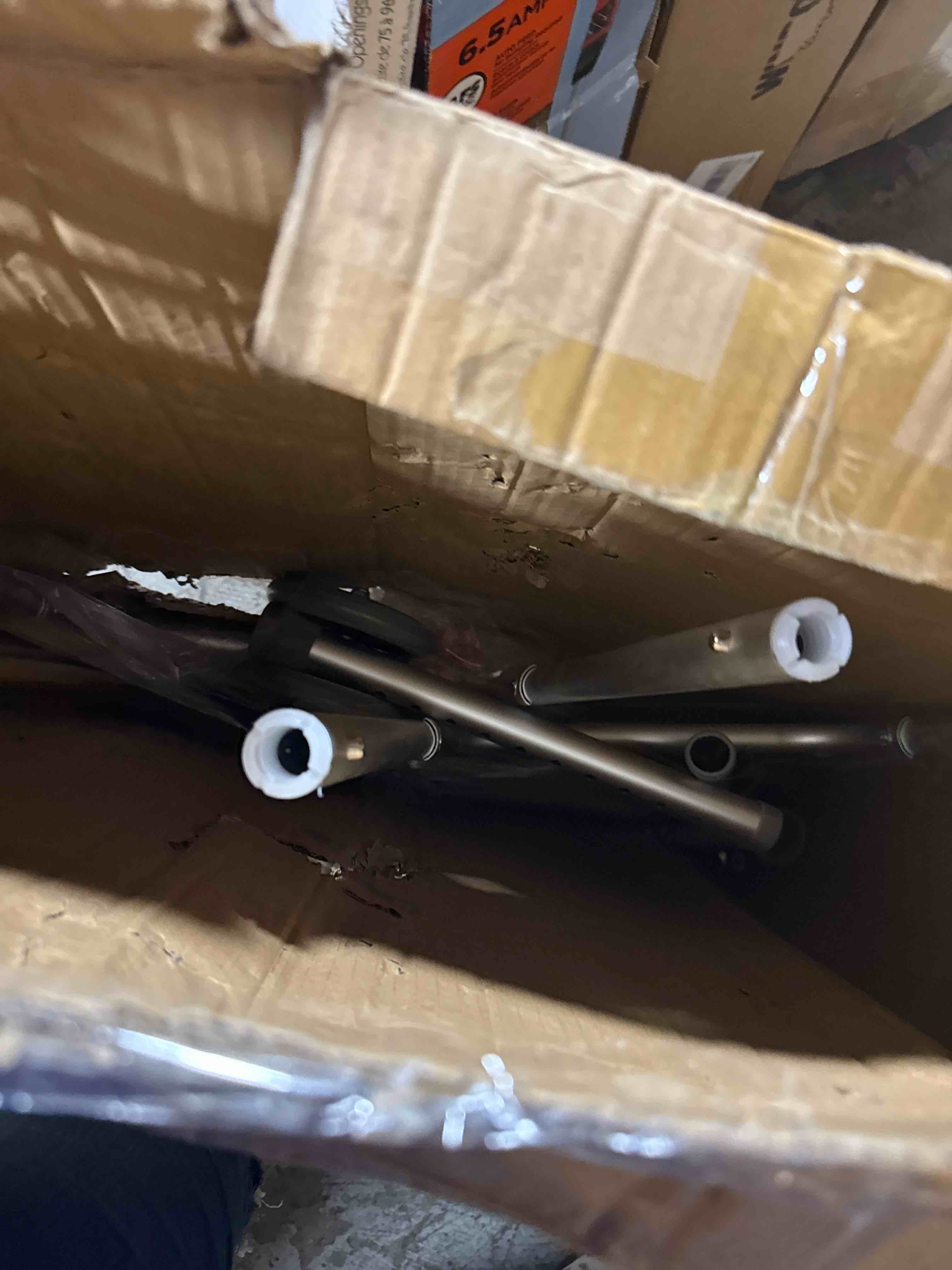 https://s3.amazonaws.com/lotting-images-prod/phillipi/GRA0365354_1752765543019.jpeg
