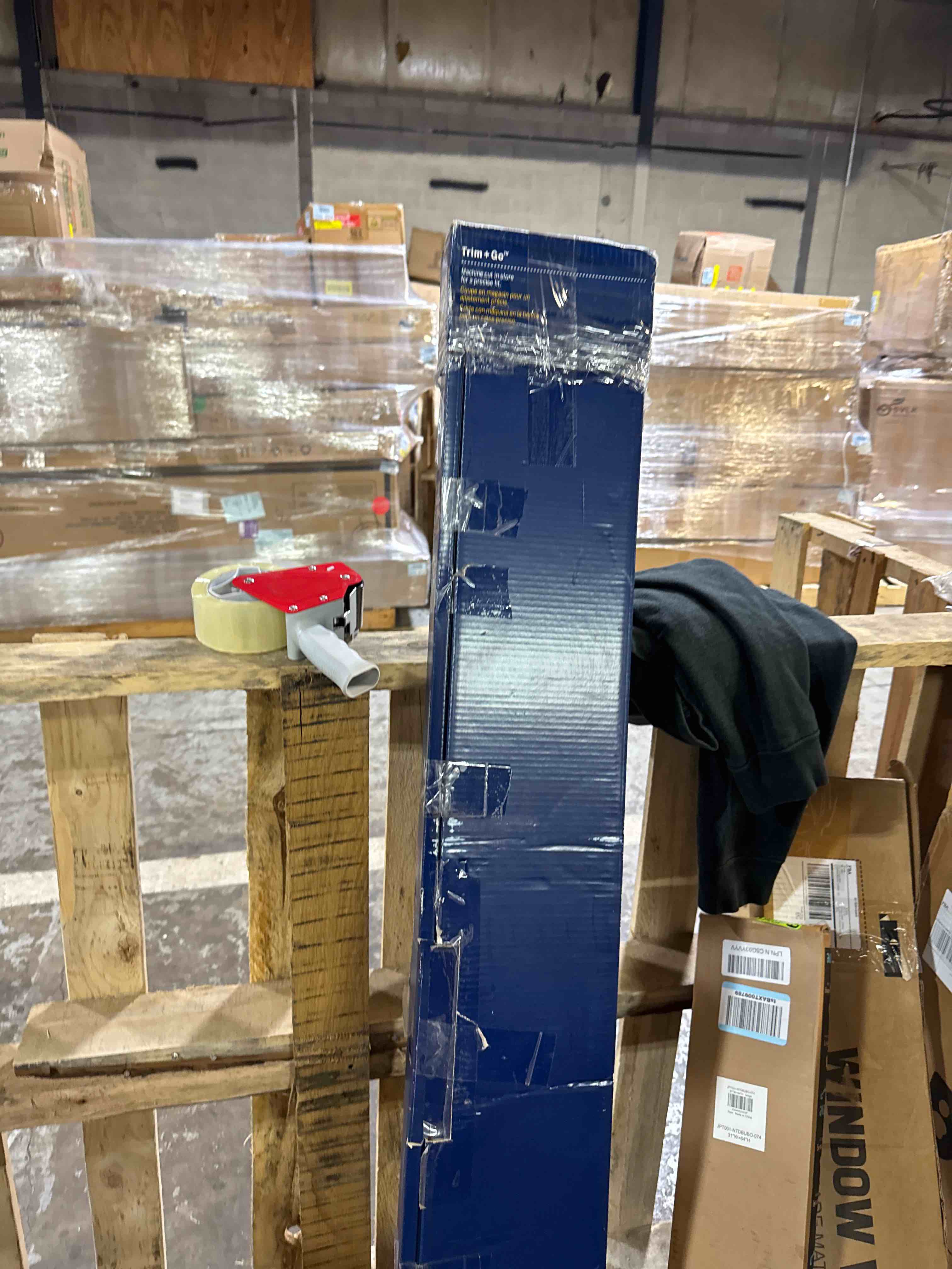 https://s3.amazonaws.com/lotting-images-prod/phillipi/GRA0365417_1752609425703.jpeg