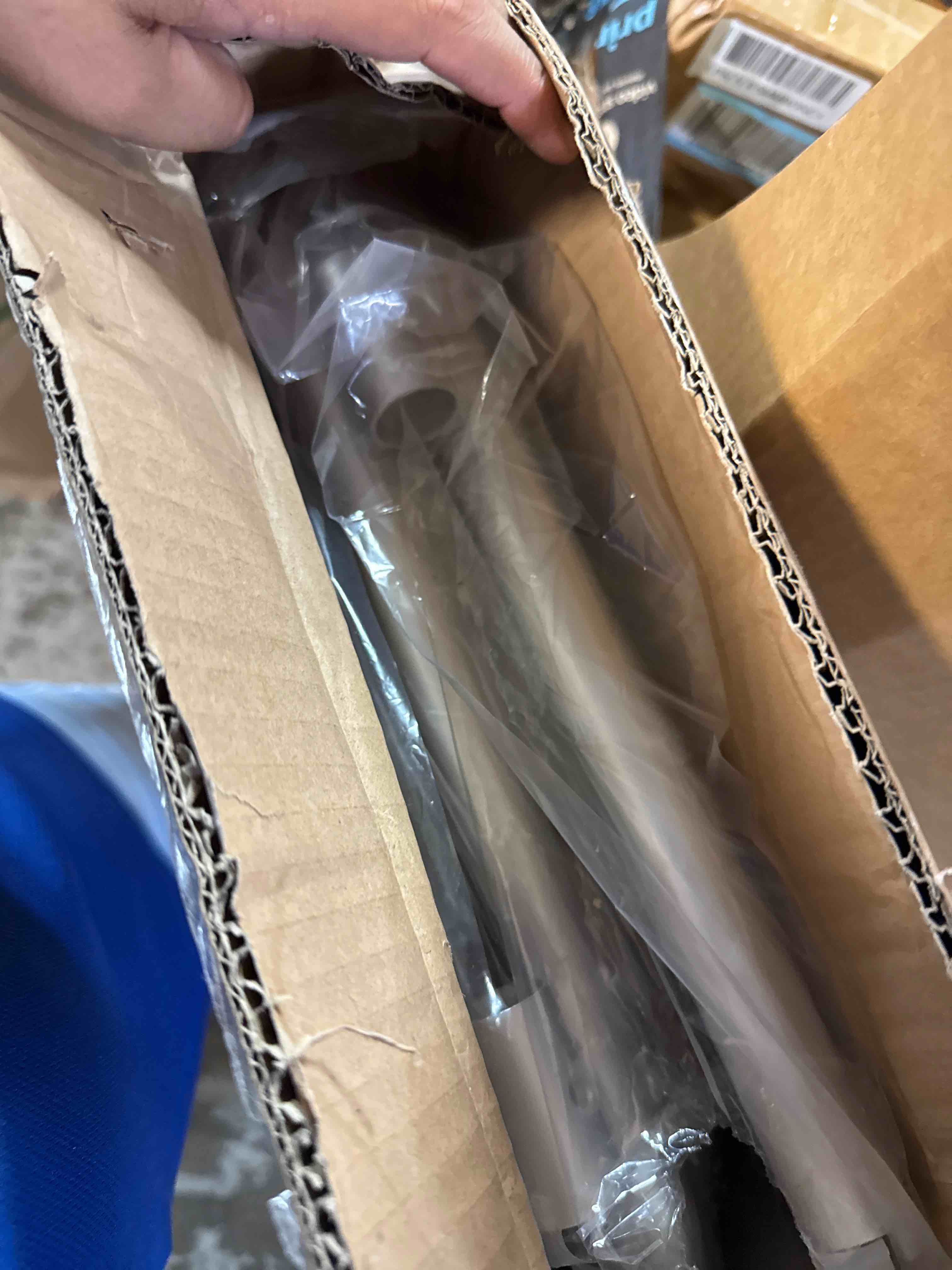 https://s3.amazonaws.com/lotting-images-prod/phillipi/GRA0365422_1752608666028.jpeg