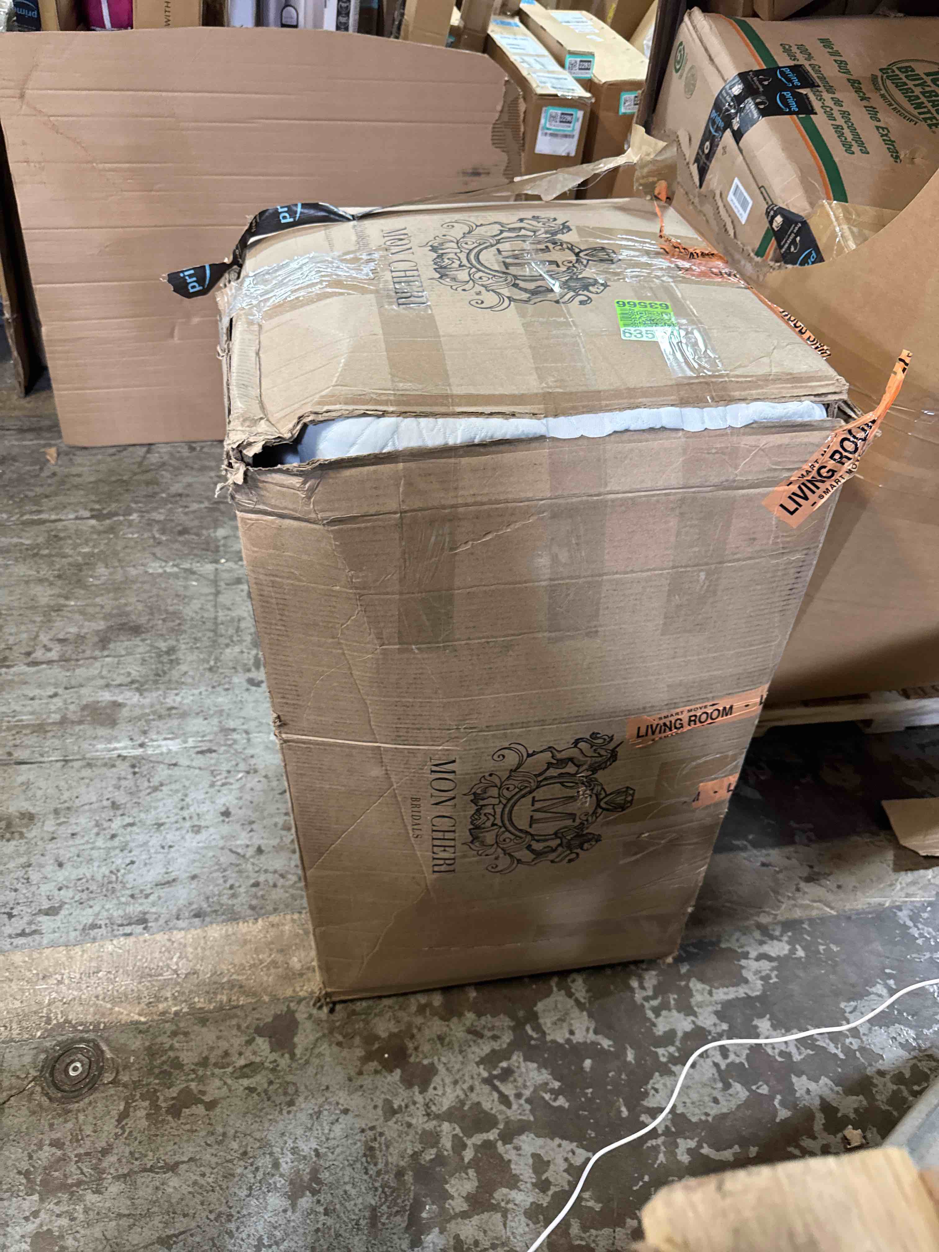 https://s3.amazonaws.com/lotting-images-prod/phillipi/GRA0365432_1752607359264.jpeg