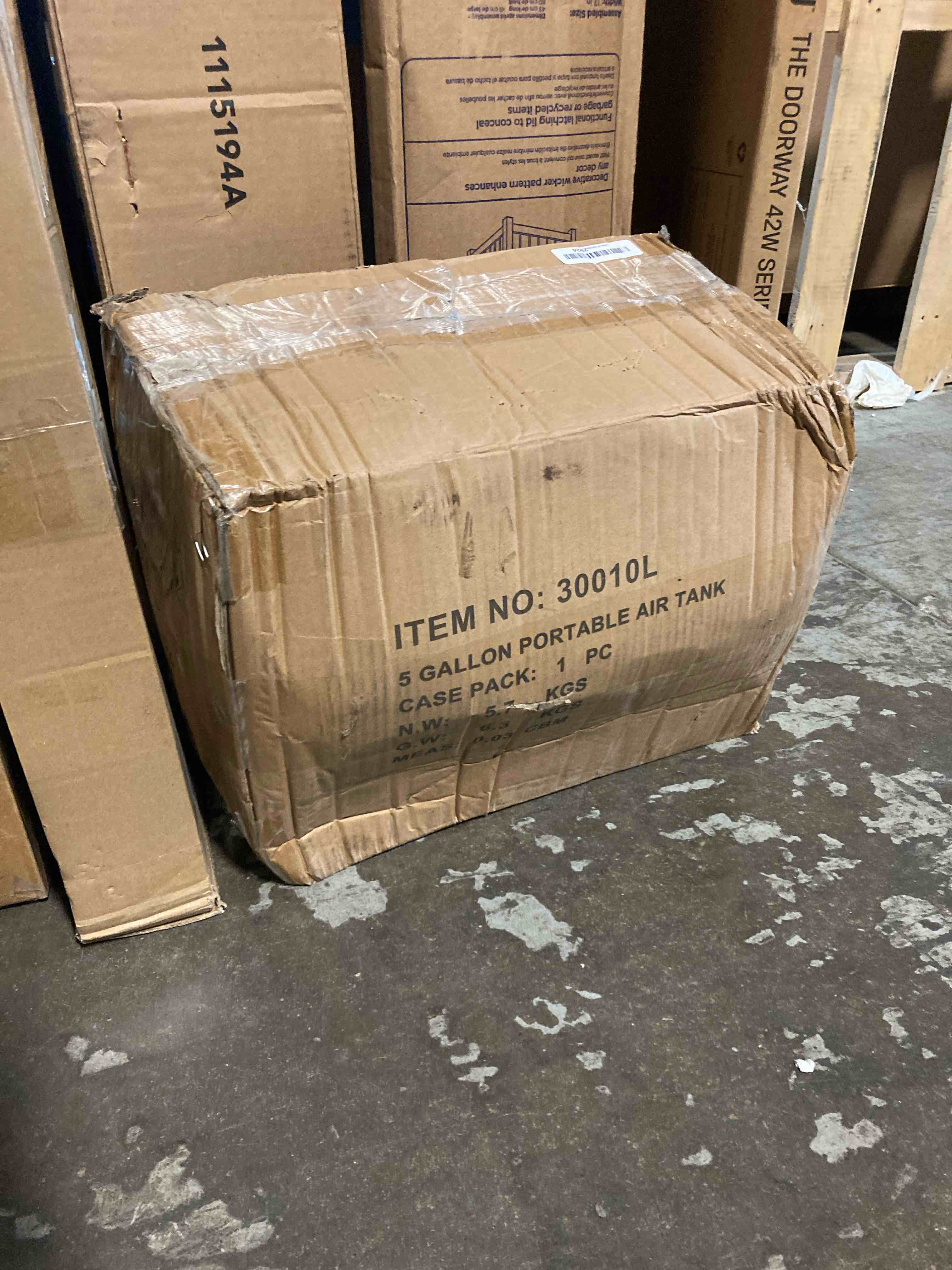 https://s3.amazonaws.com/lotting-images-prod/phillipi/GRA0365505_1751466561425.jpeg
