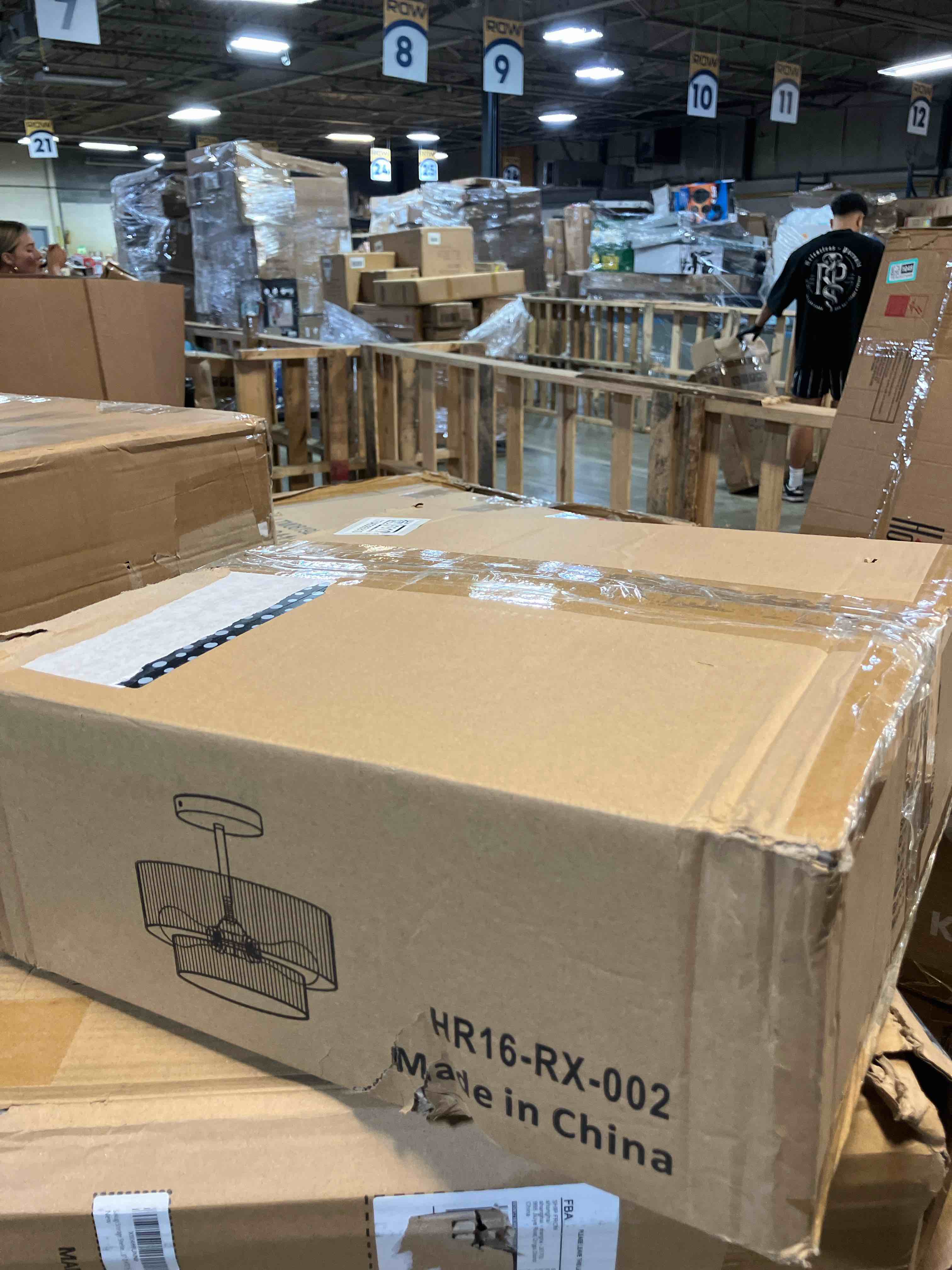 https://s3.amazonaws.com/lotting-images-prod/phillipi/GRA0365910_1745945197191.jpeg