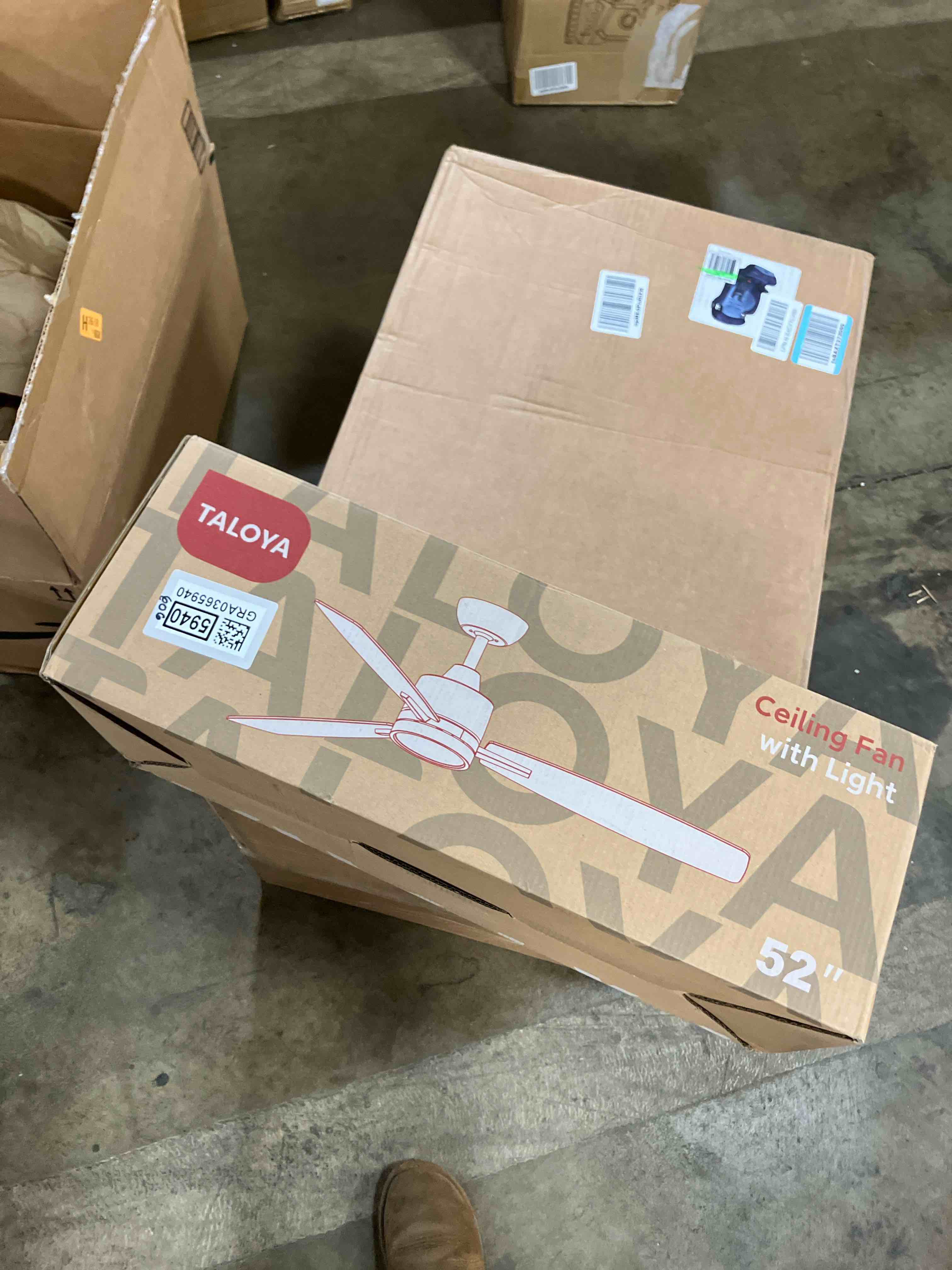 https://s3.amazonaws.com/lotting-images-prod/phillipi/GRA0365940_1745348003631.jpeg