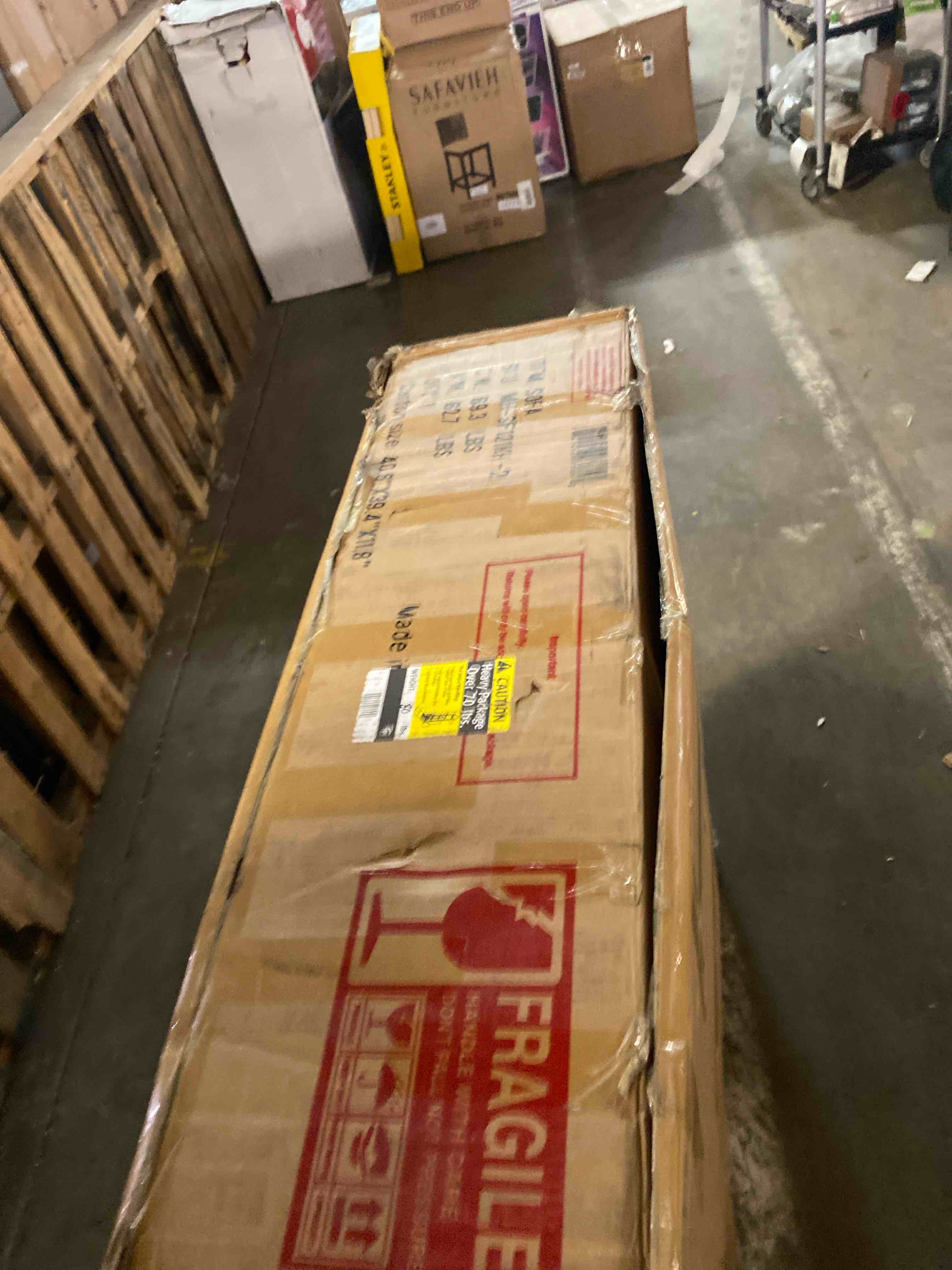 https://s3.amazonaws.com/lotting-images-prod/phillipi/GRA0366317_1736462767669.jpeg