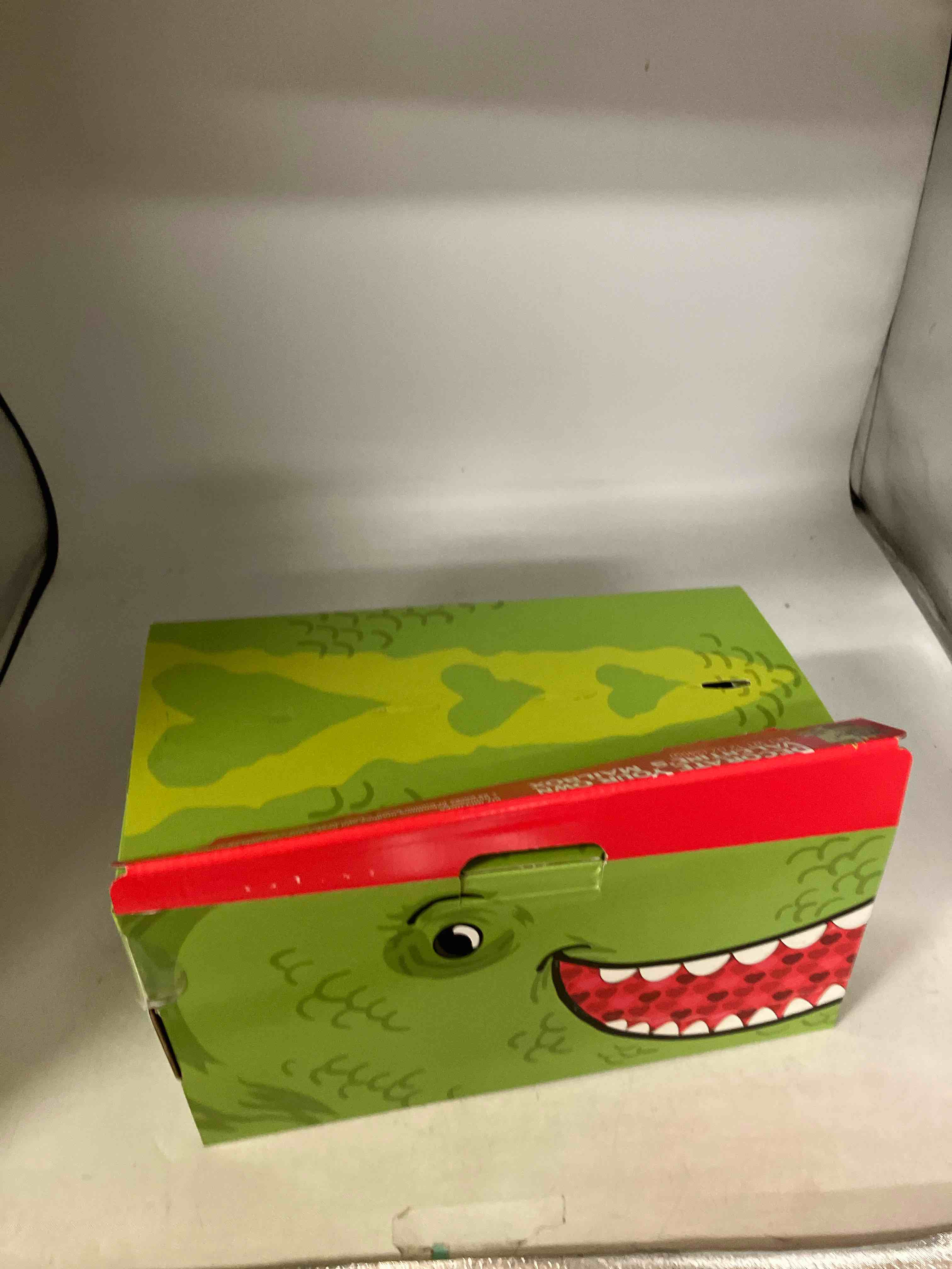 https://s3.amazonaws.com/lotting-images-prod/phillipi/GRA0368323_1737559773009.jpeg