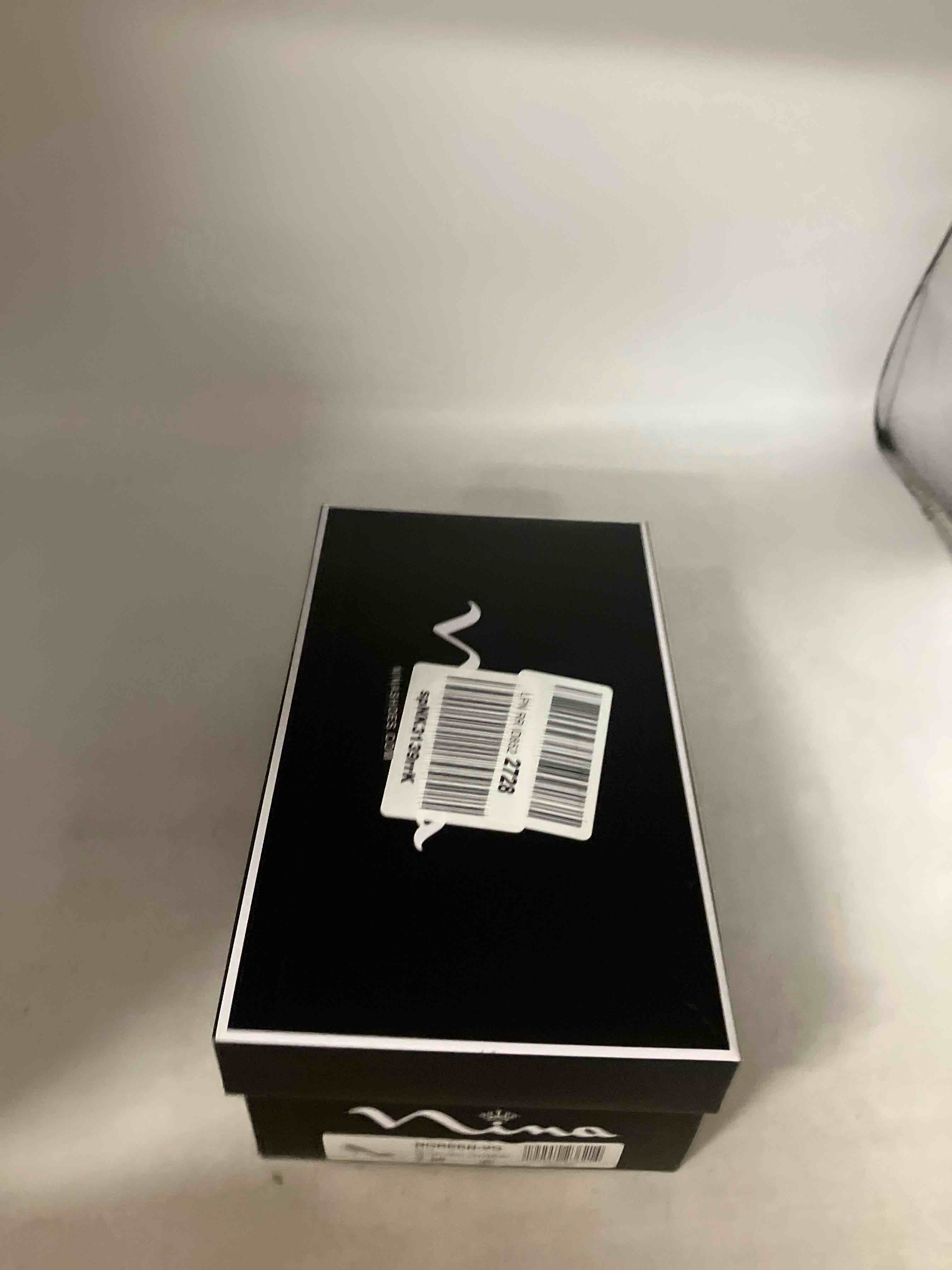 https://s3.amazonaws.com/lotting-images-prod/phillipi/GRA0368430_1737484506766.jpeg