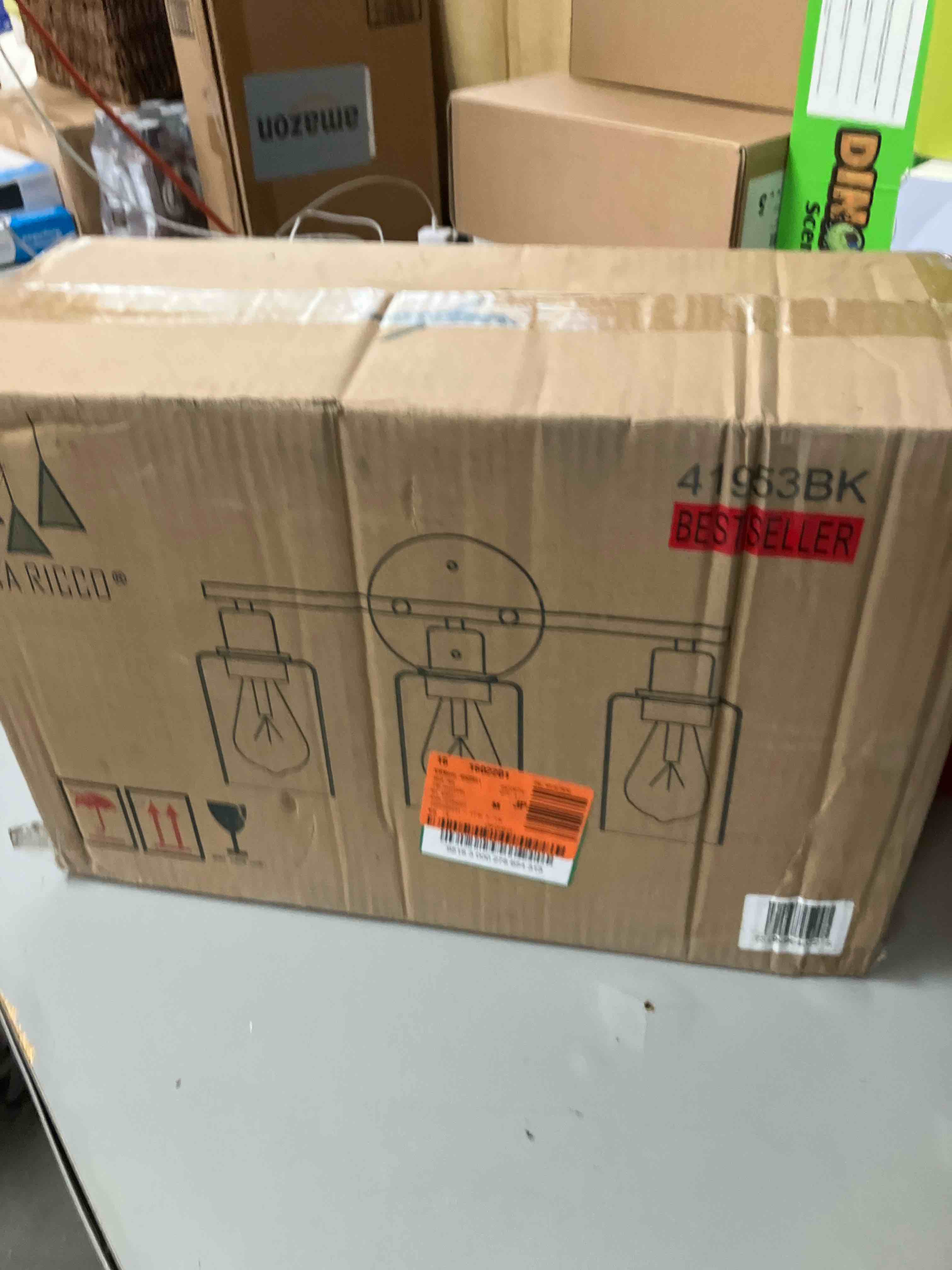 https://s3.amazonaws.com/lotting-images-prod/phillipi/GRA0369851_1734033699143.jpeg