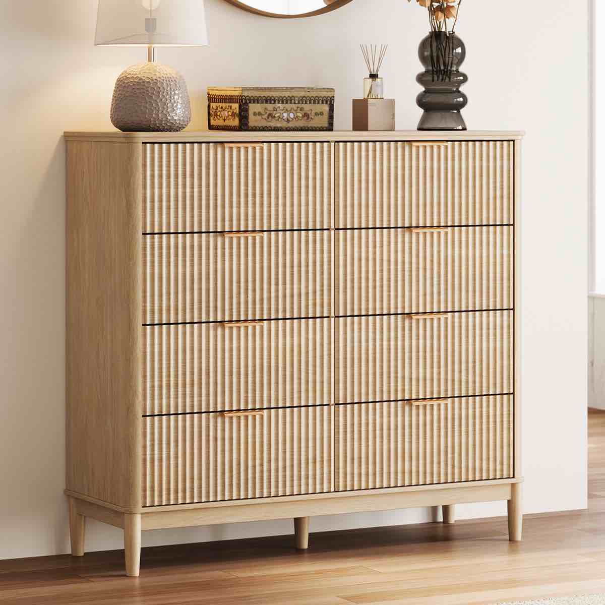 47 " 8-Drawer Dresser With Solid Wood Legs