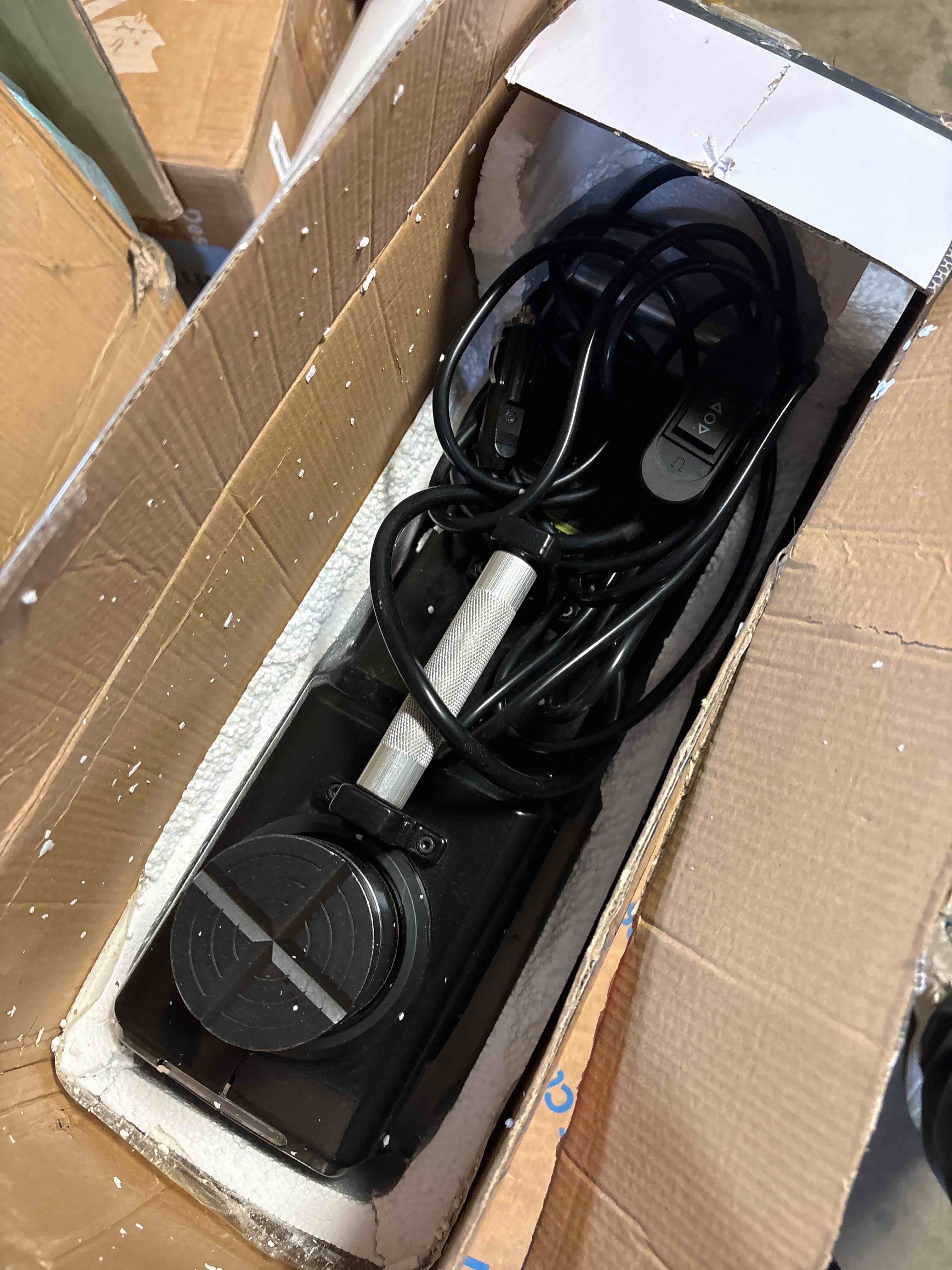https://s3.amazonaws.com/lotting-images-prod/phillipi/GRA0370281_1760640390641.jpeg