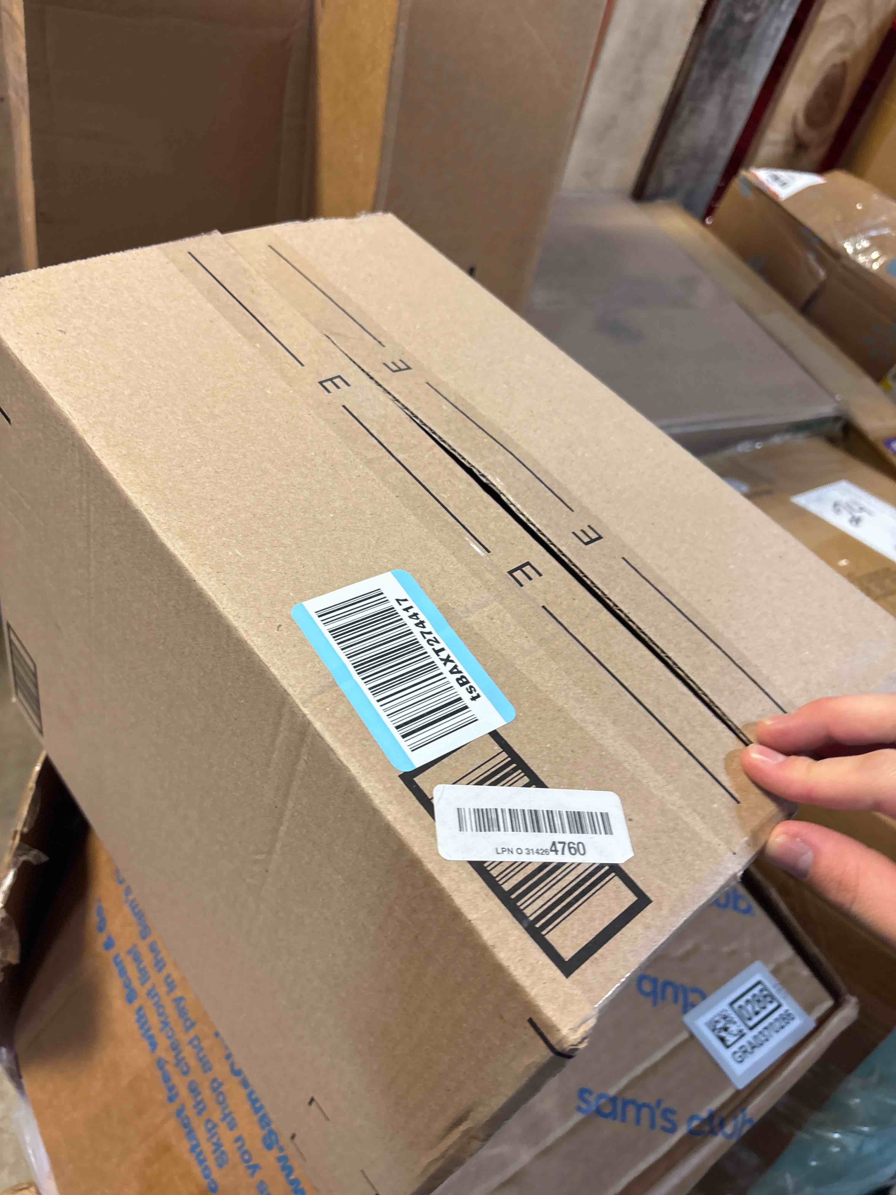 https://s3.amazonaws.com/lotting-images-prod/phillipi/GRA0370290_1760710930142.jpeg