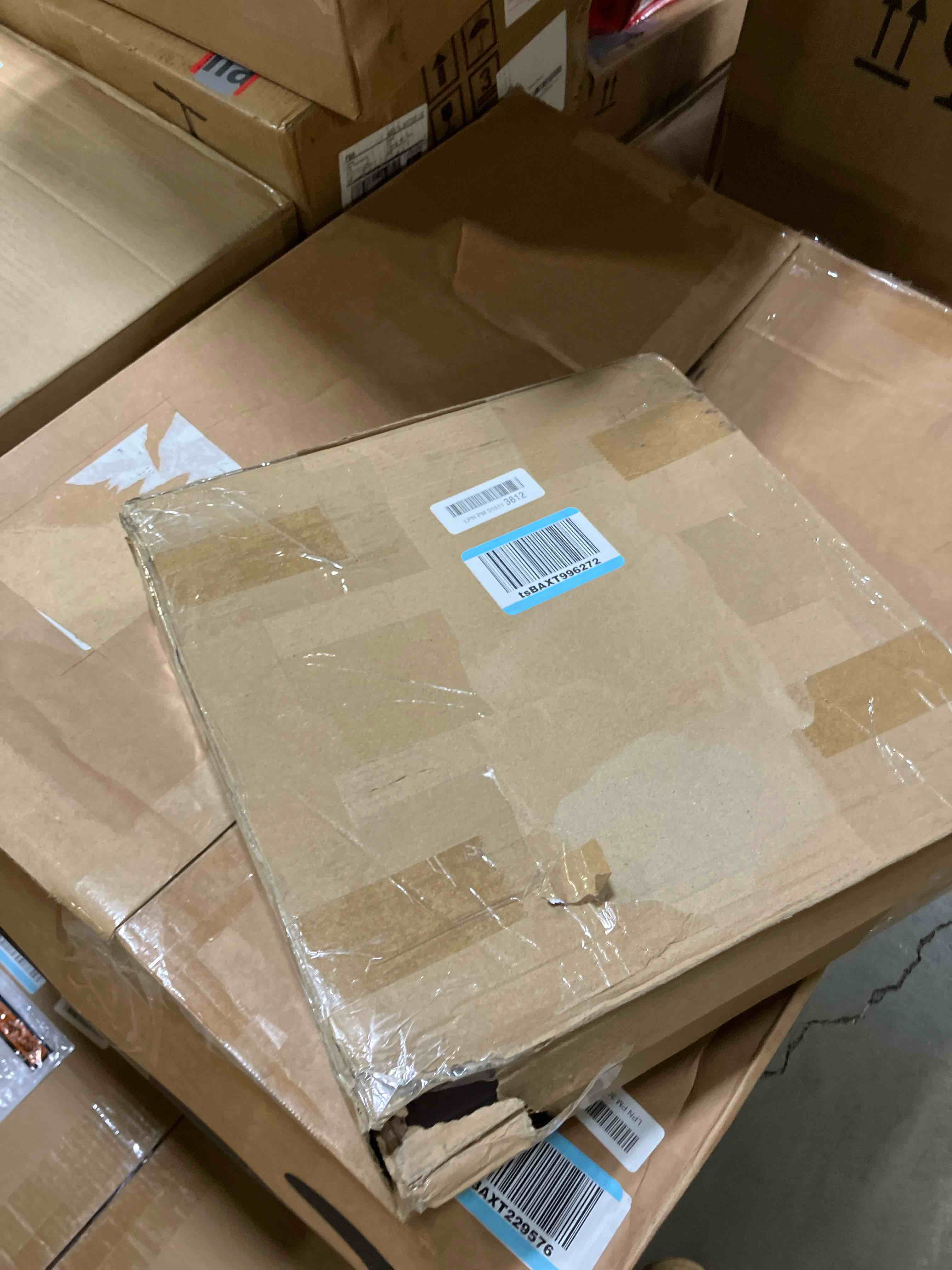 https://s3.amazonaws.com/lotting-images-prod/phillipi/GRA0370385_1760546280043.jpeg
