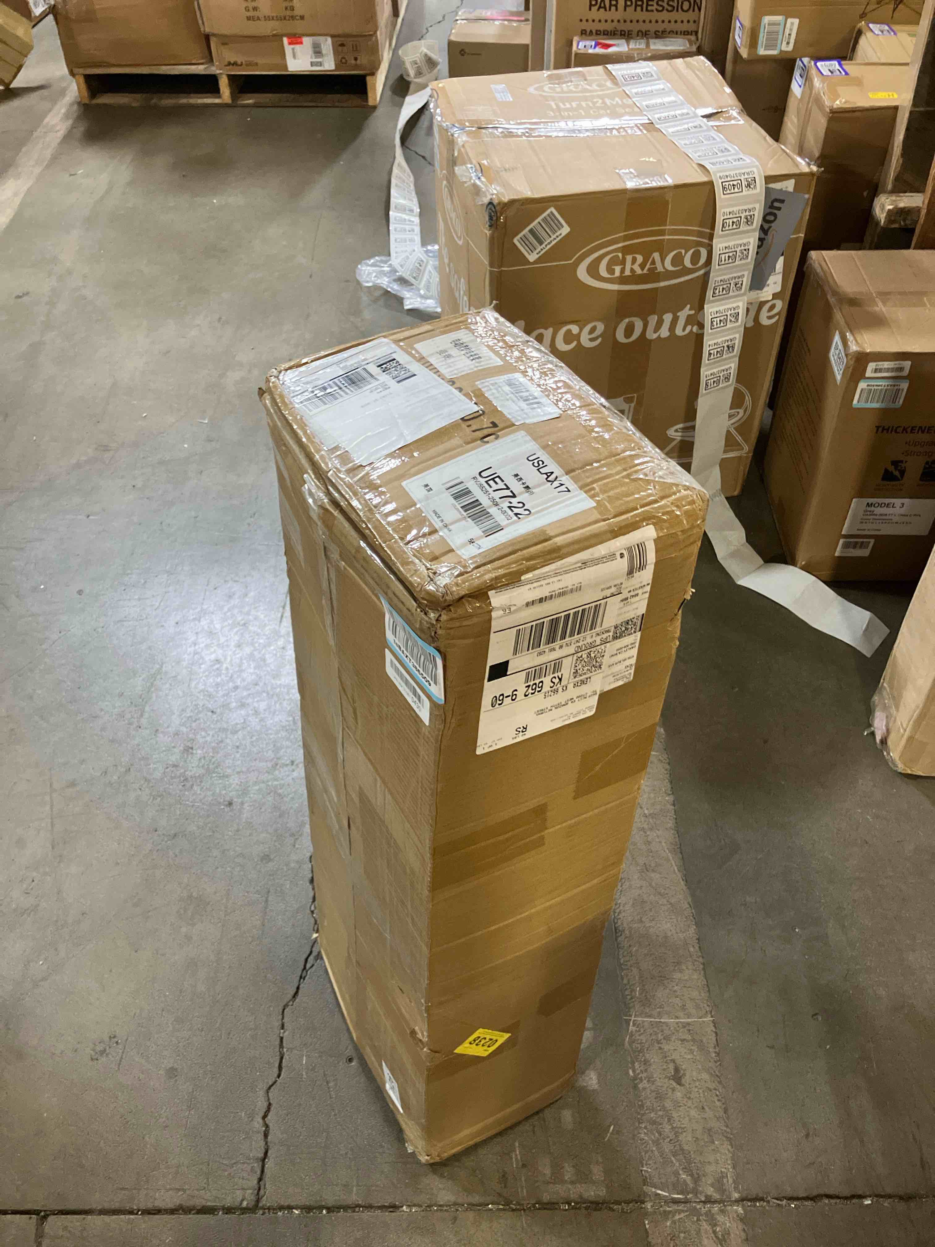 https://s3.amazonaws.com/lotting-images-prod/phillipi/GRA0370415_1760540127183.jpeg