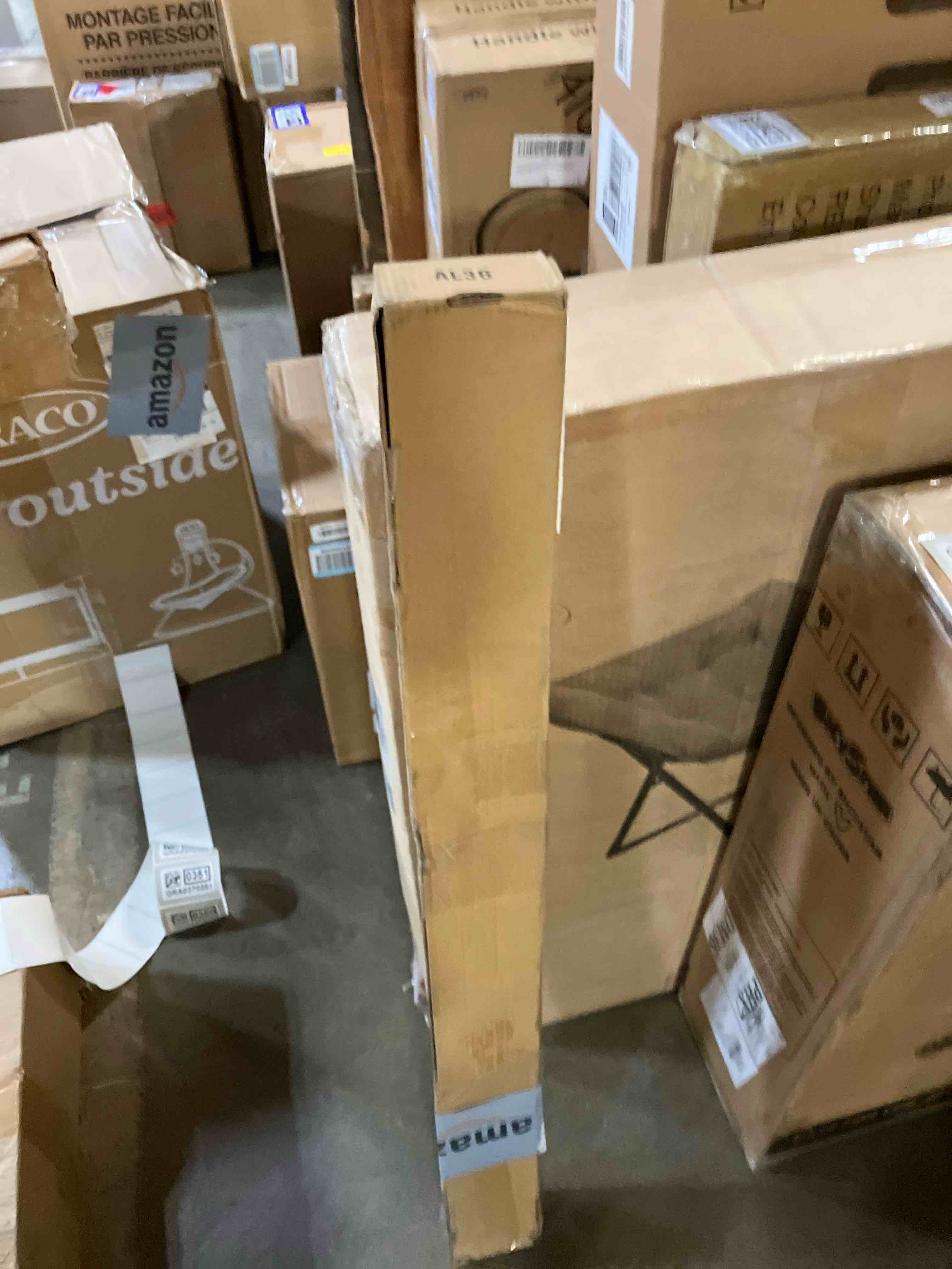 https://s3.amazonaws.com/lotting-images-prod/phillipi/GRA0370420_1760539715730.jpeg