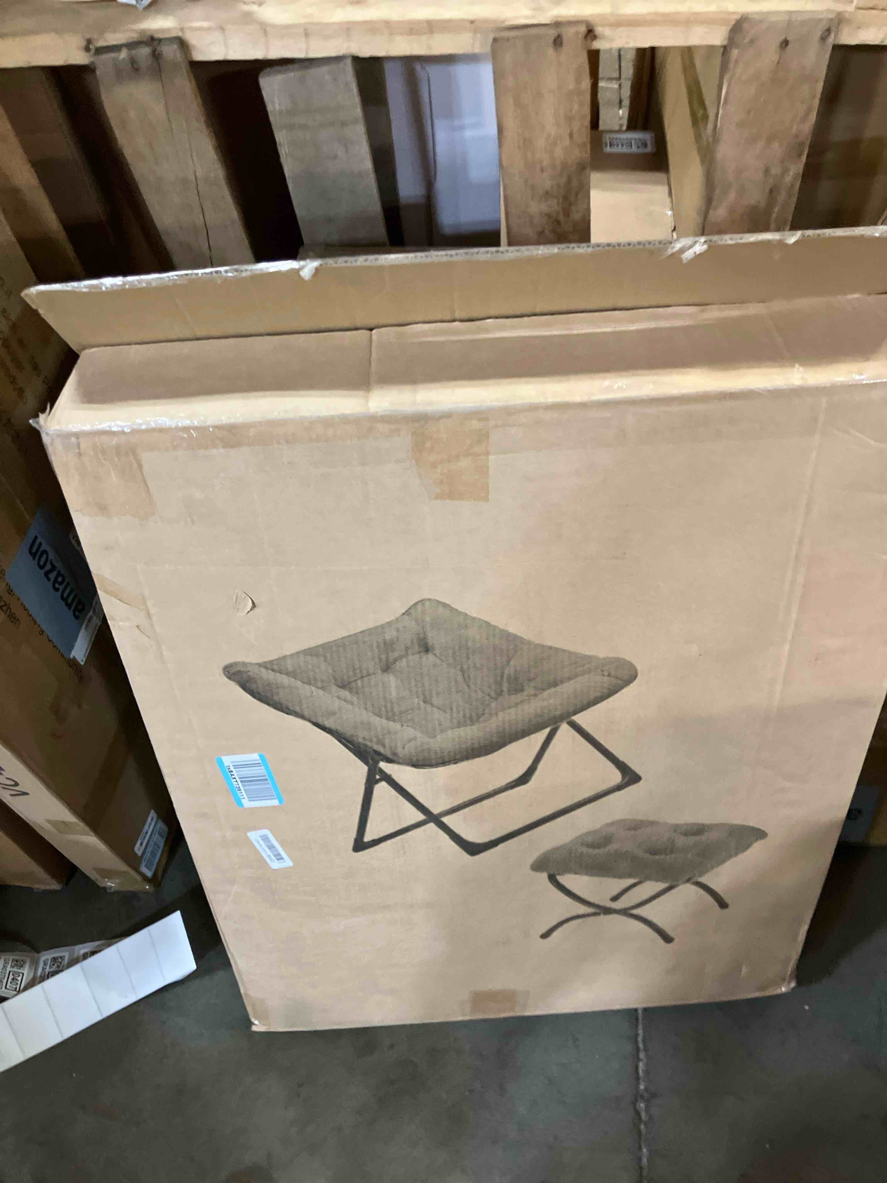 https://s3.amazonaws.com/lotting-images-prod/phillipi/GRA0370422_1760539341887.jpeg