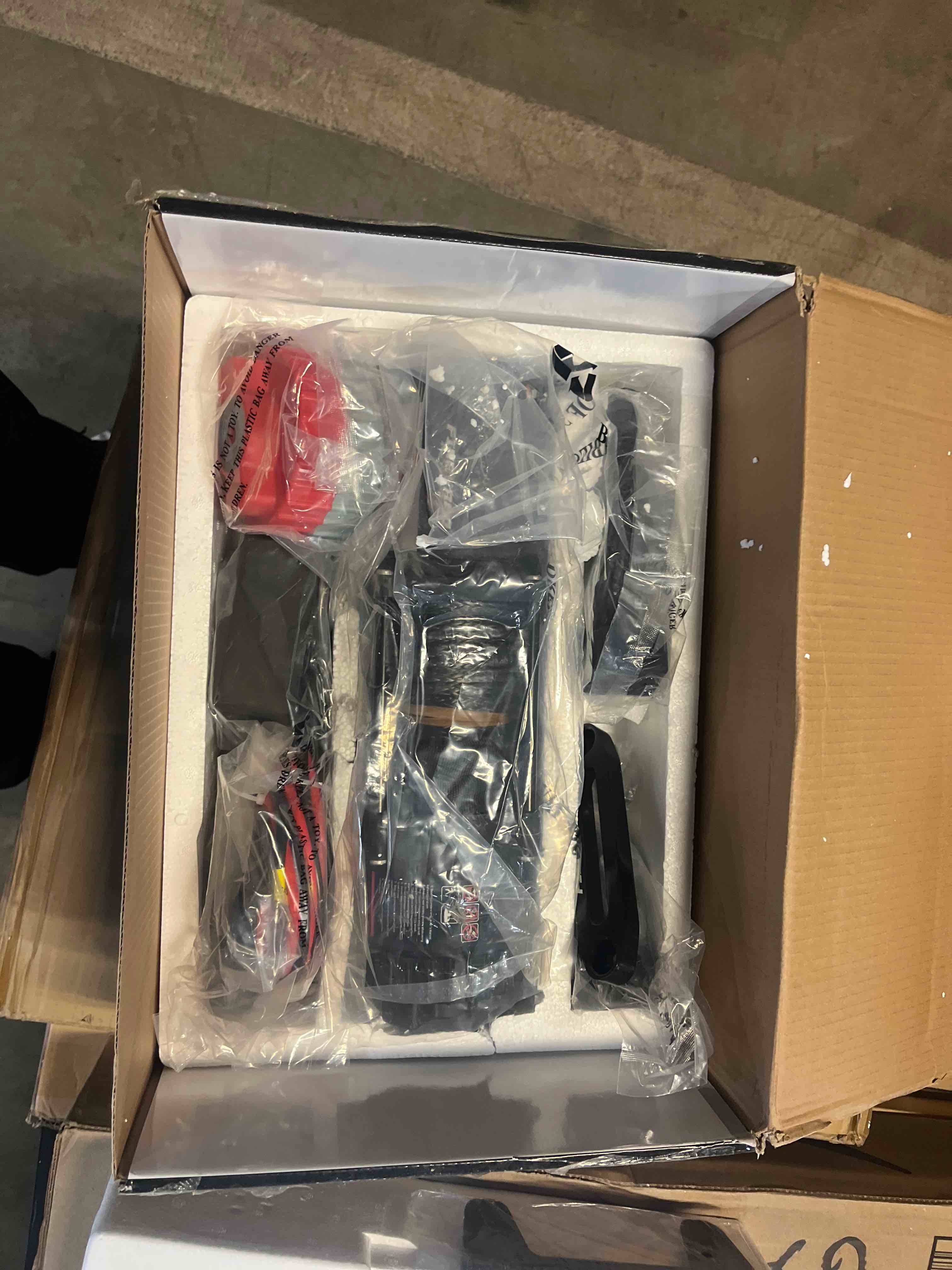 https://s3.amazonaws.com/lotting-images-prod/phillipi/GRA0370429_1760460525363.jpeg