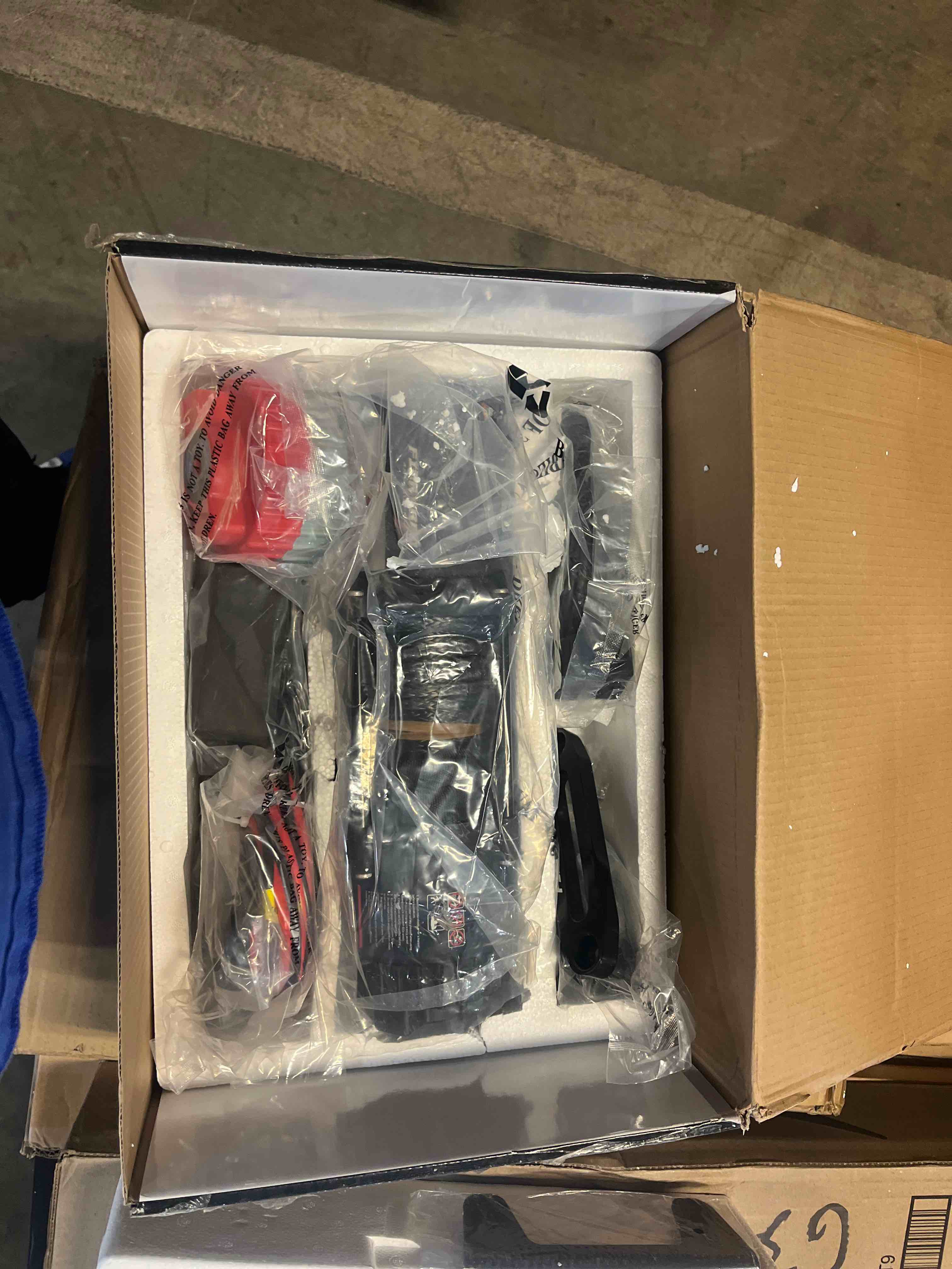 https://s3.amazonaws.com/lotting-images-prod/phillipi/GRA0370429_1760460526314.jpeg
