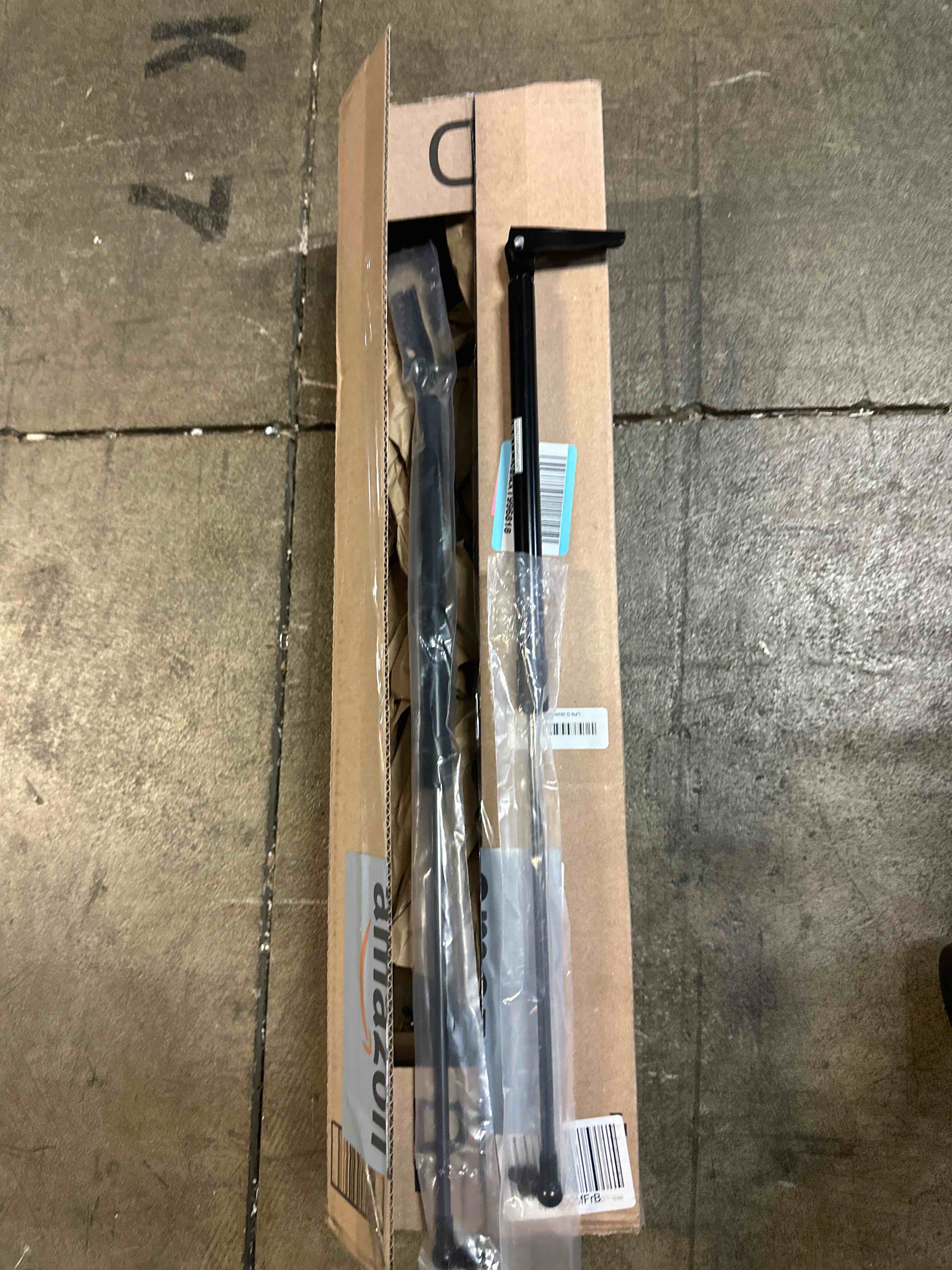 https://s3.amazonaws.com/lotting-images-prod/phillipi/GRA0370437_1760461309855.jpeg