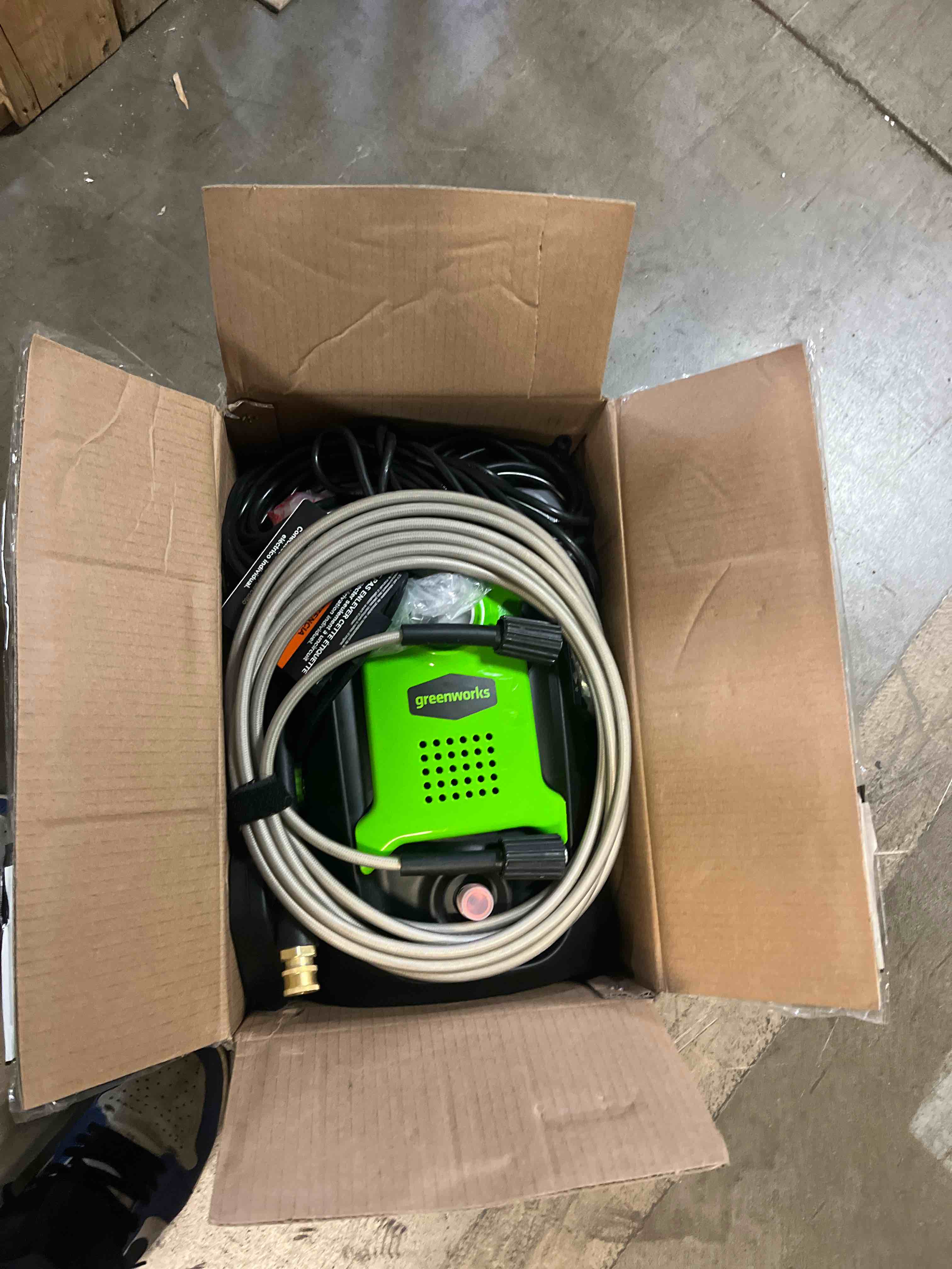 https://s3.amazonaws.com/lotting-images-prod/phillipi/GRA0370439_1760461353588.jpeg