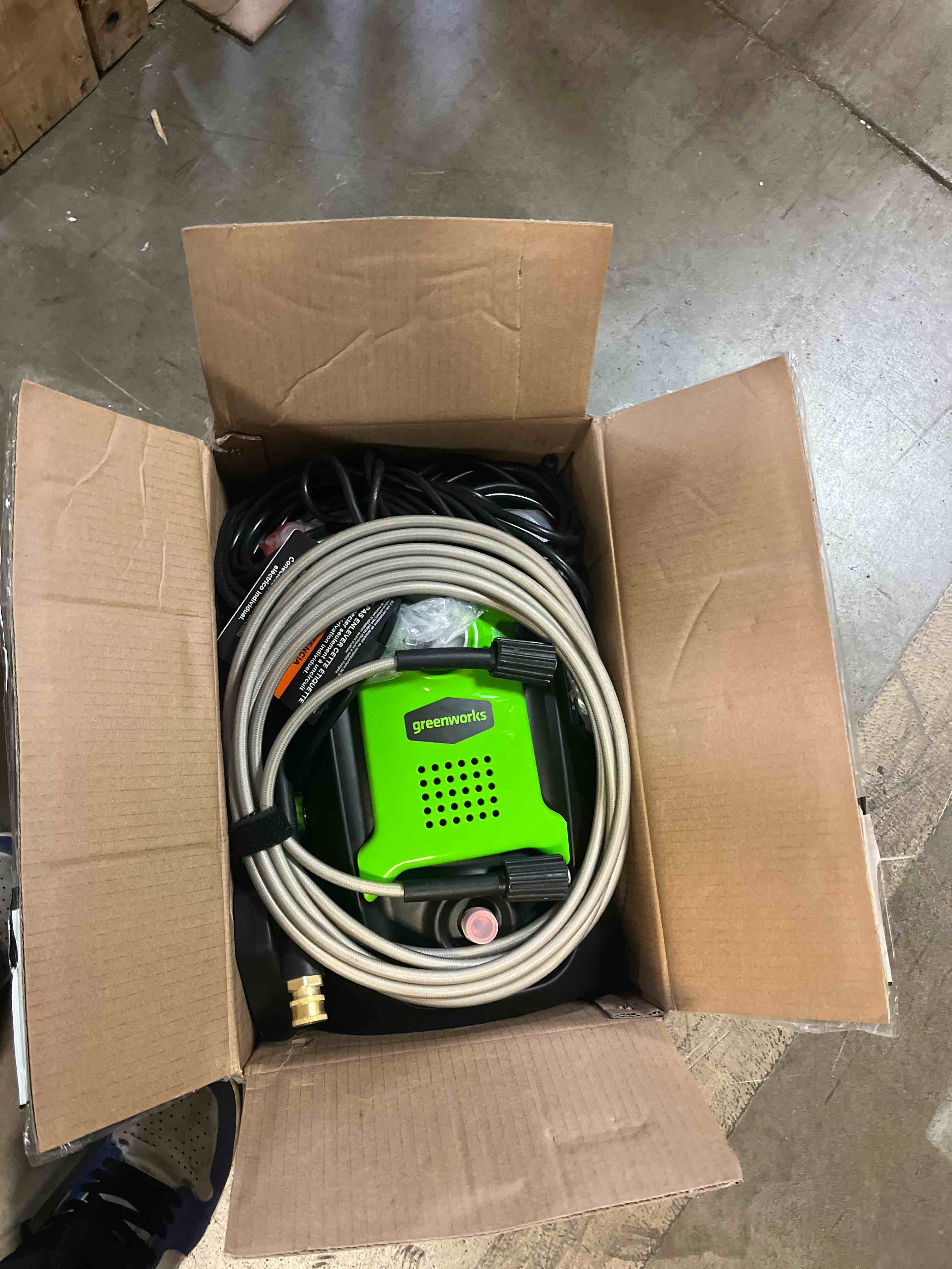 https://s3.amazonaws.com/lotting-images-prod/phillipi/GRA0370439_1760461354484.jpeg