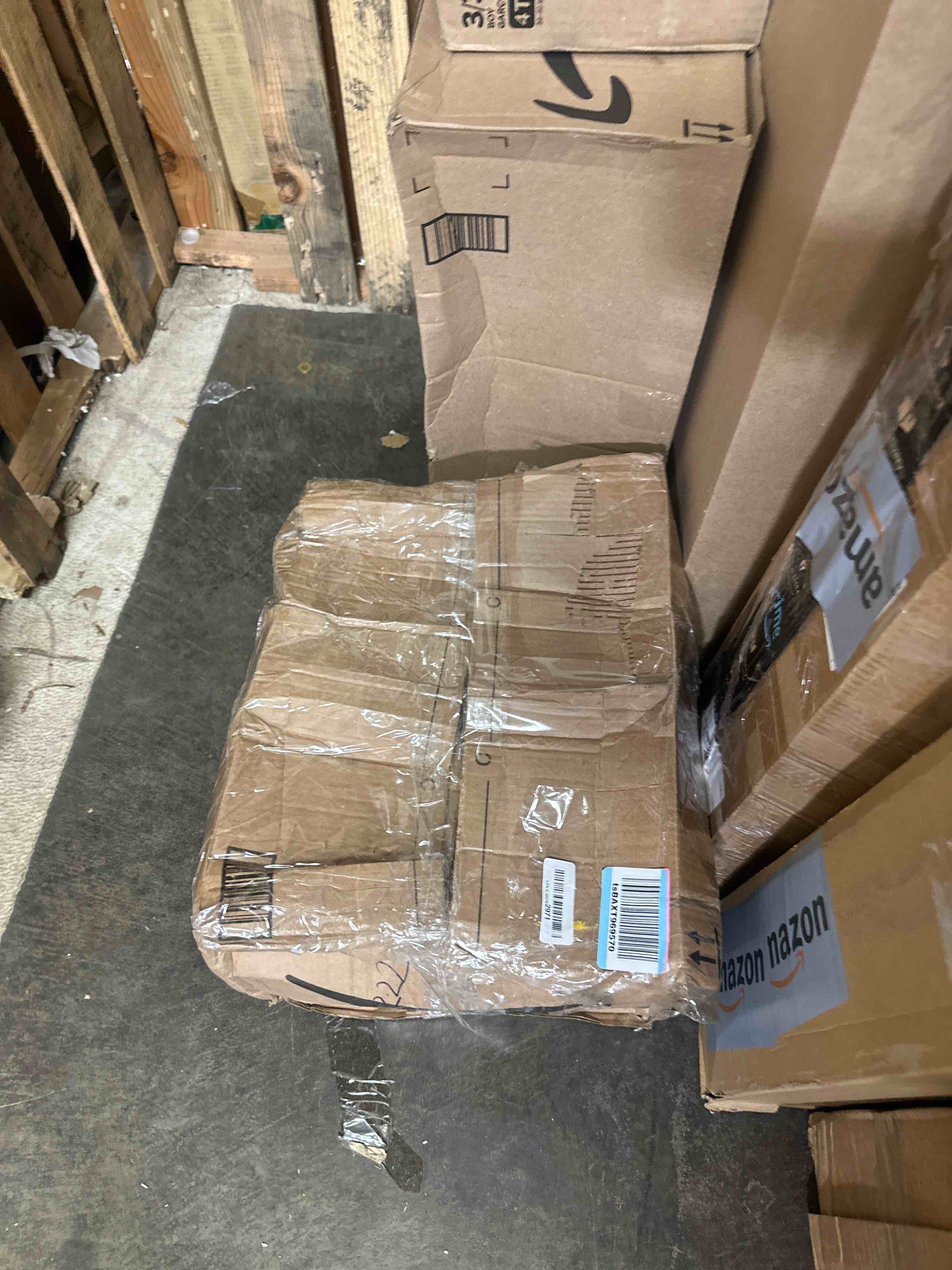 https://s3.amazonaws.com/lotting-images-prod/phillipi/GRA0370606_1759952927973.jpeg