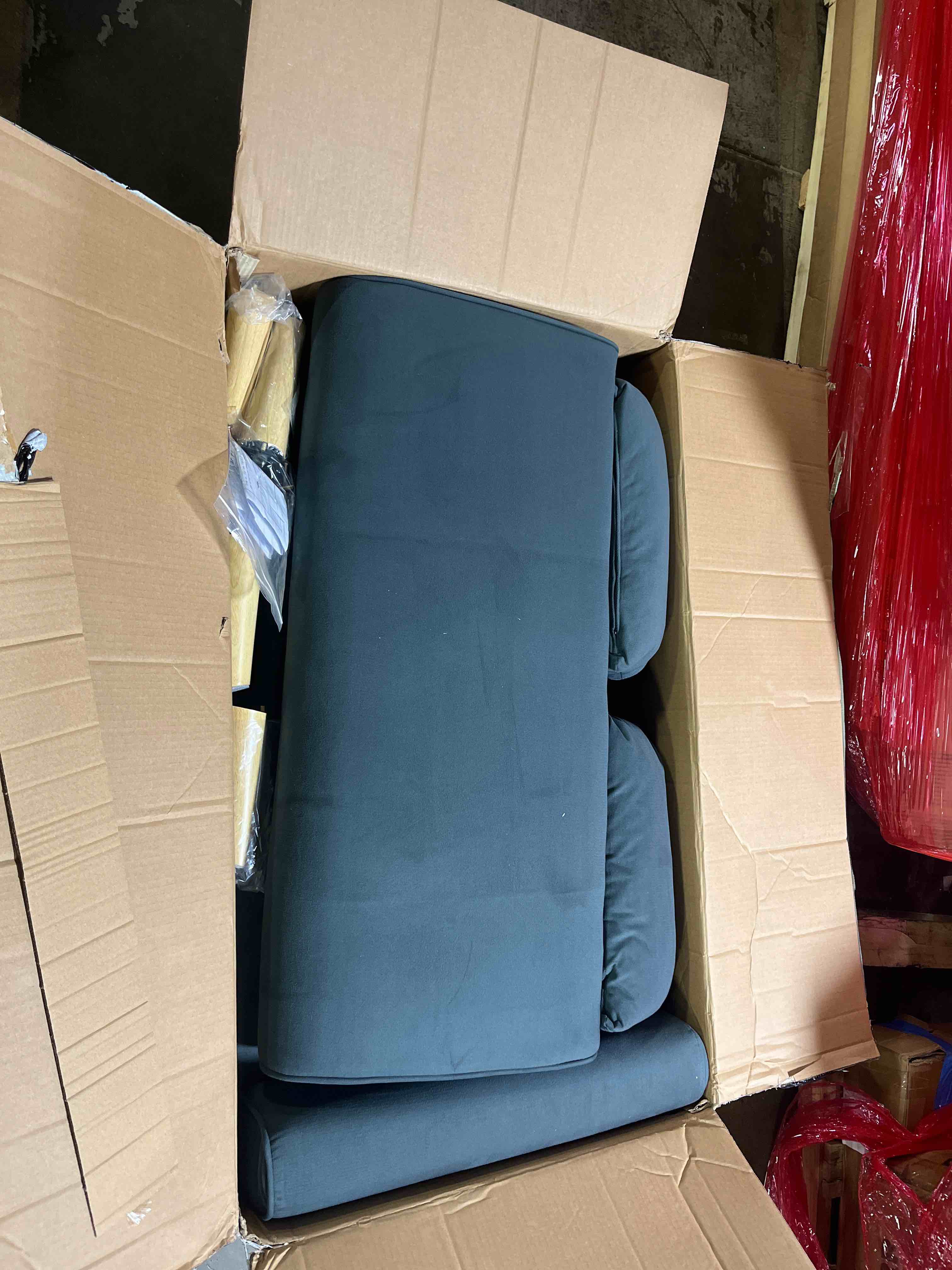 https://s3.amazonaws.com/lotting-images-prod/phillipi/GRA0370628_1759935930263.jpeg